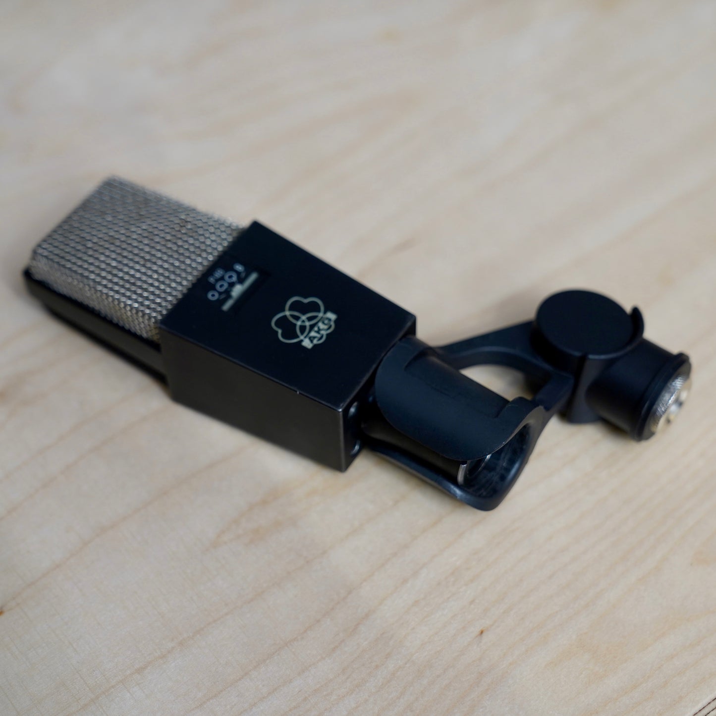 AKG C414 EB P48