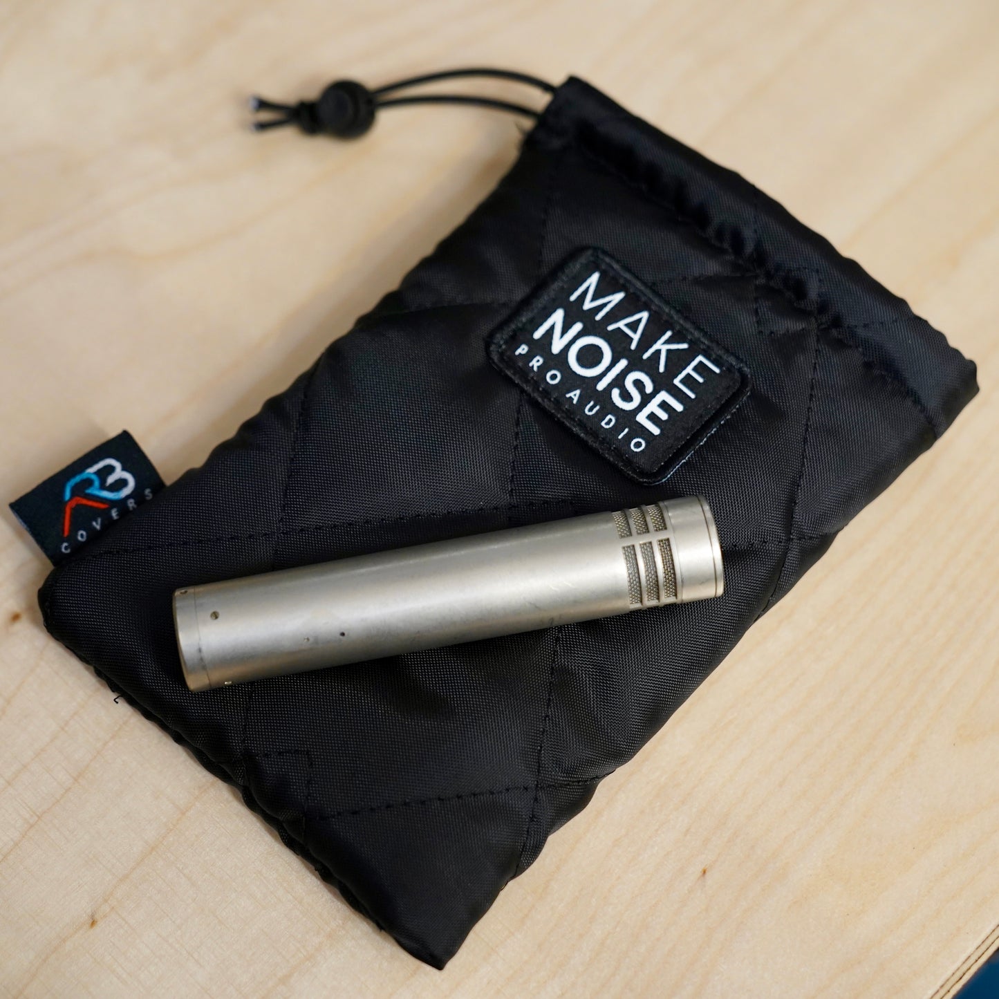 Neumann KM84i