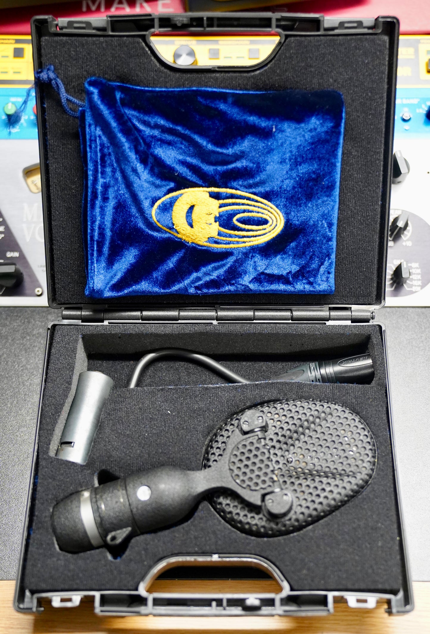 Coles 4038 Ribbon Microphone