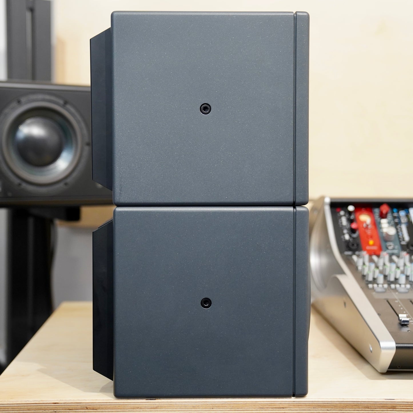 Neumann KH 310 A (Pair)