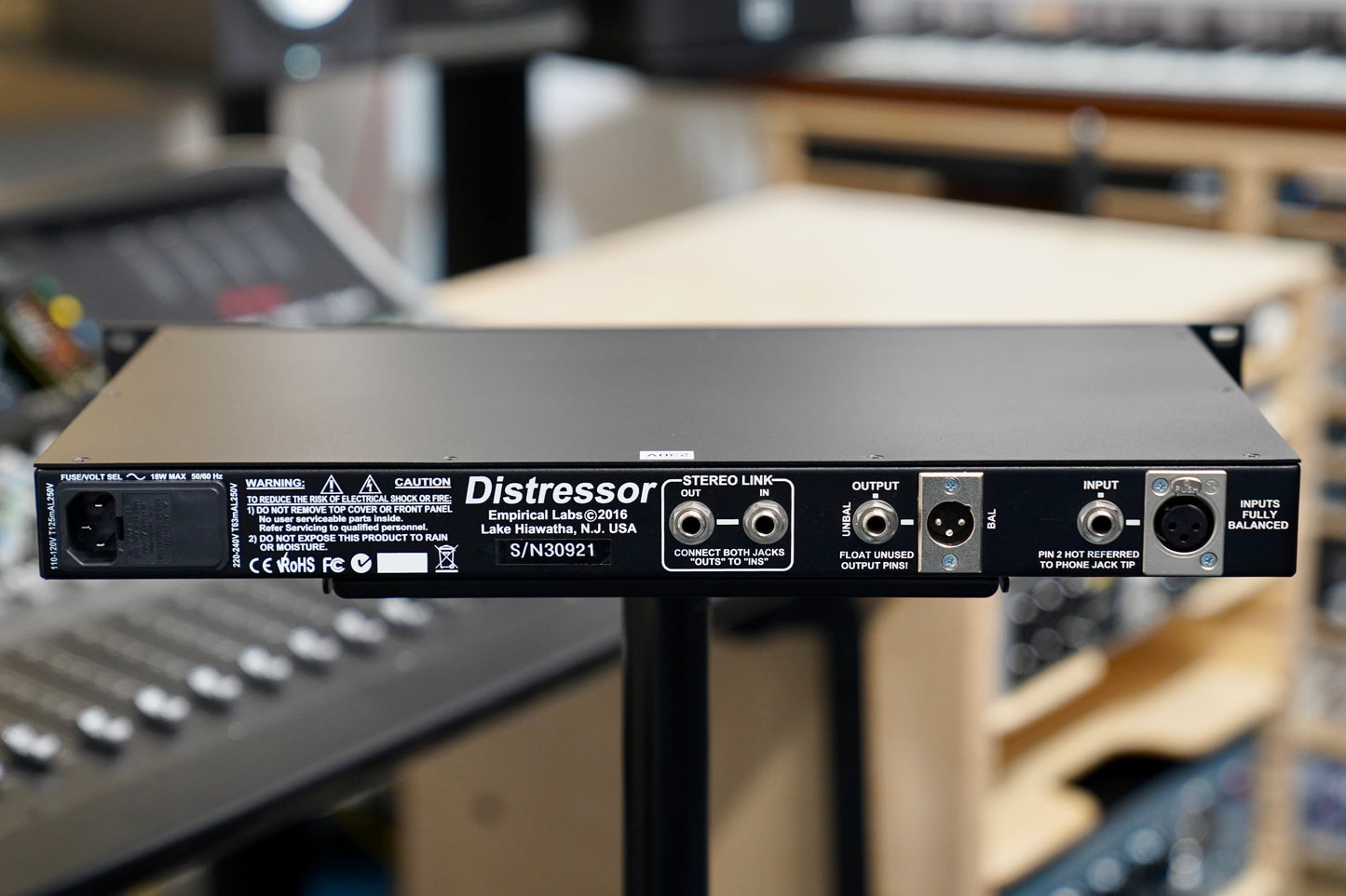 Empirical Labs EL8-X Distressor