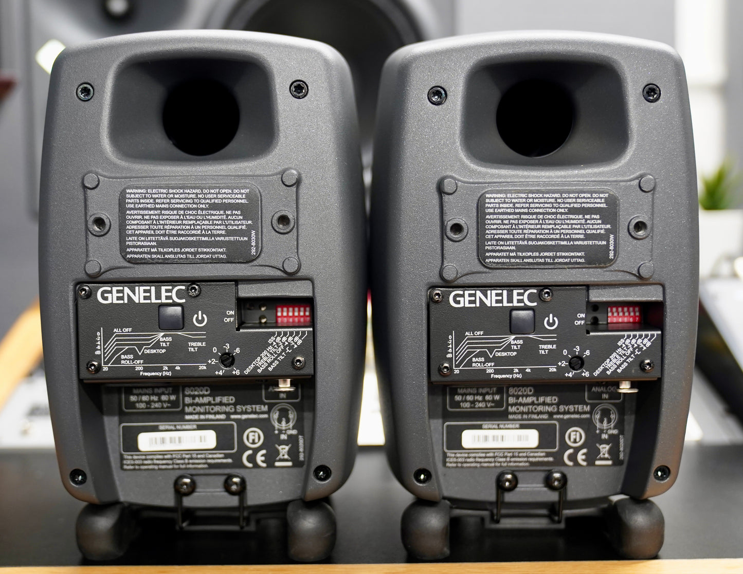 Genelec 8020D (Pair)