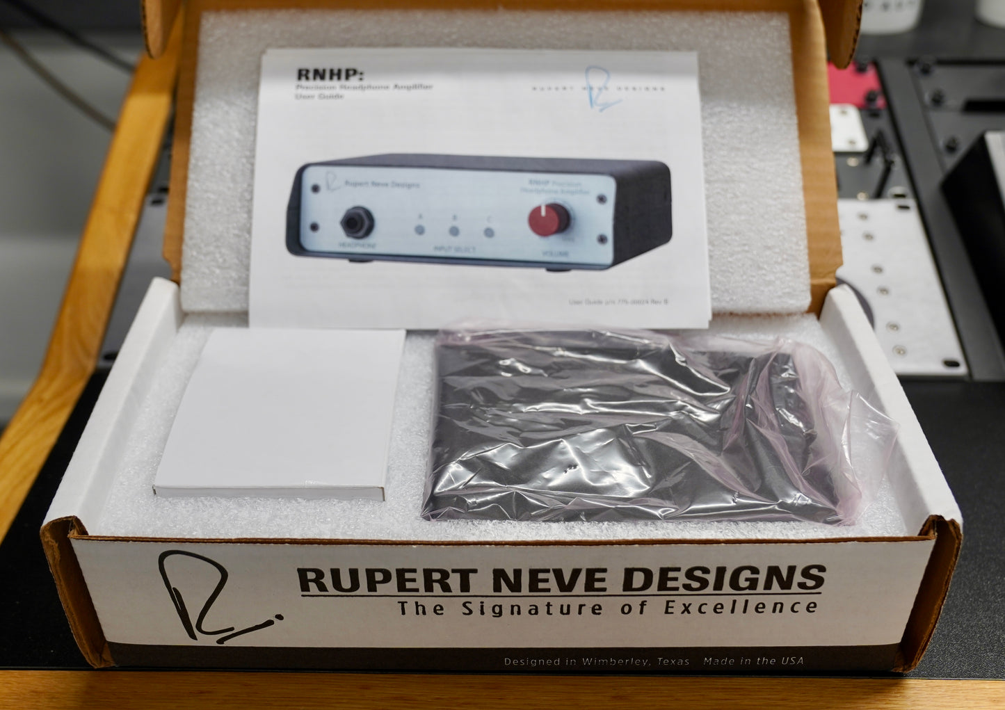 Rupert Neve RNHP Precision Headphone Amplifier