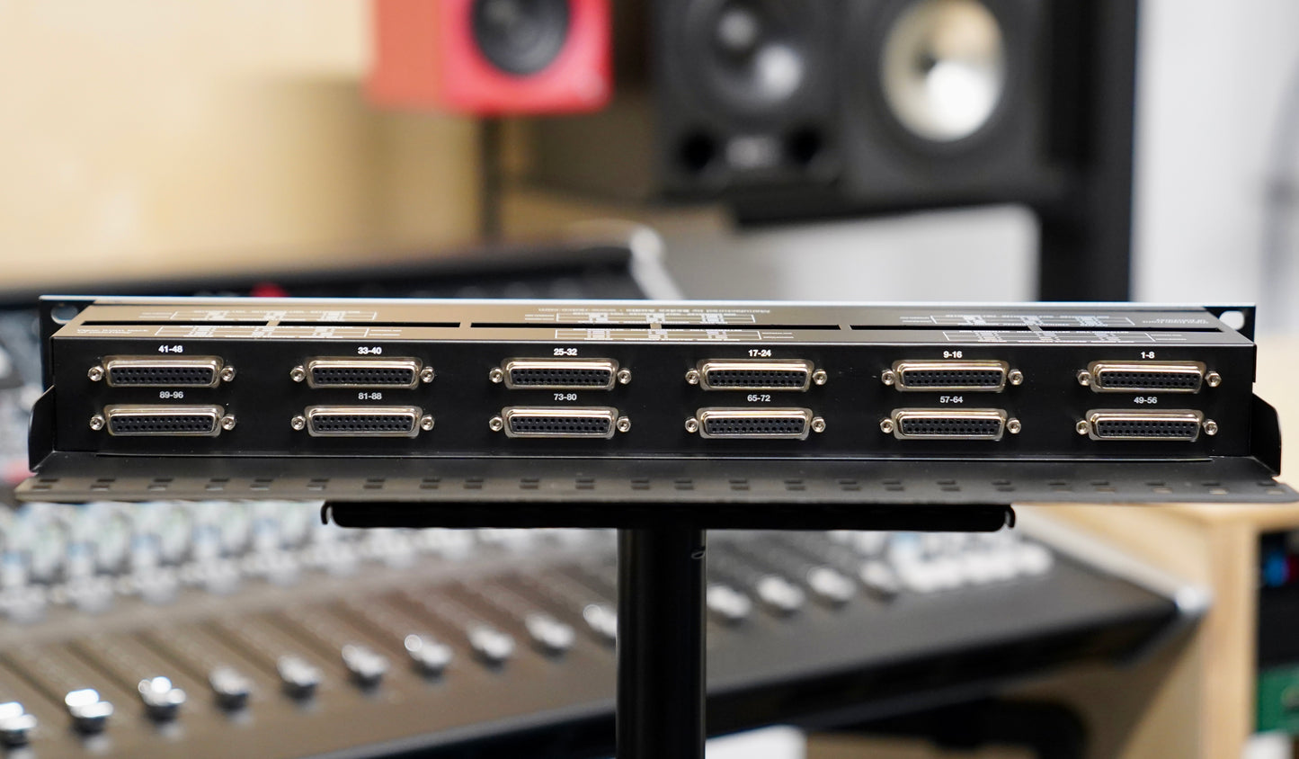 Redco R196-D25PG Patchbay