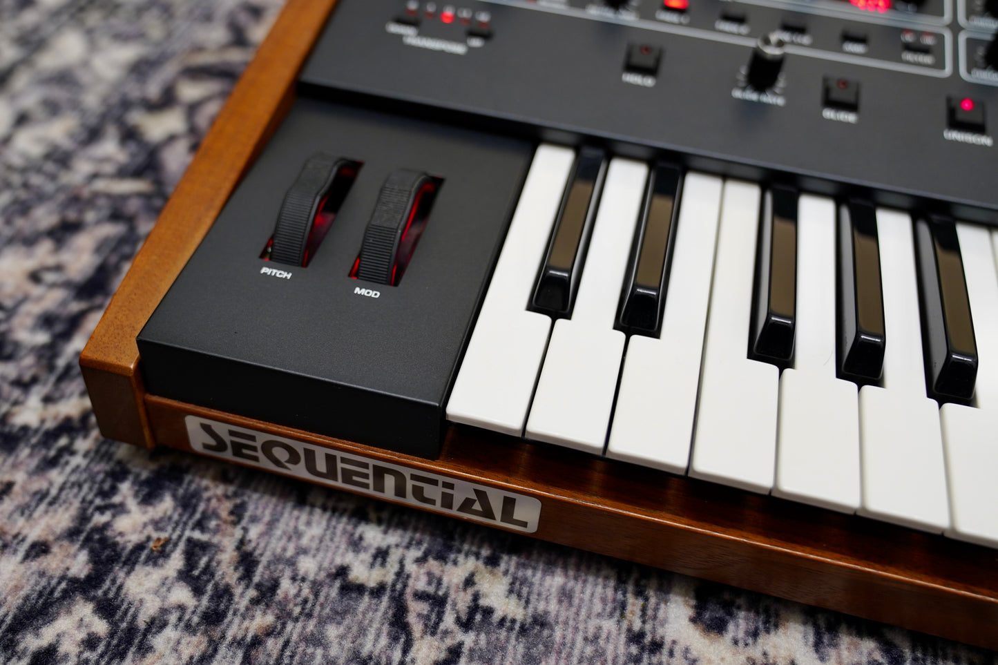 Sequential Prophet 6