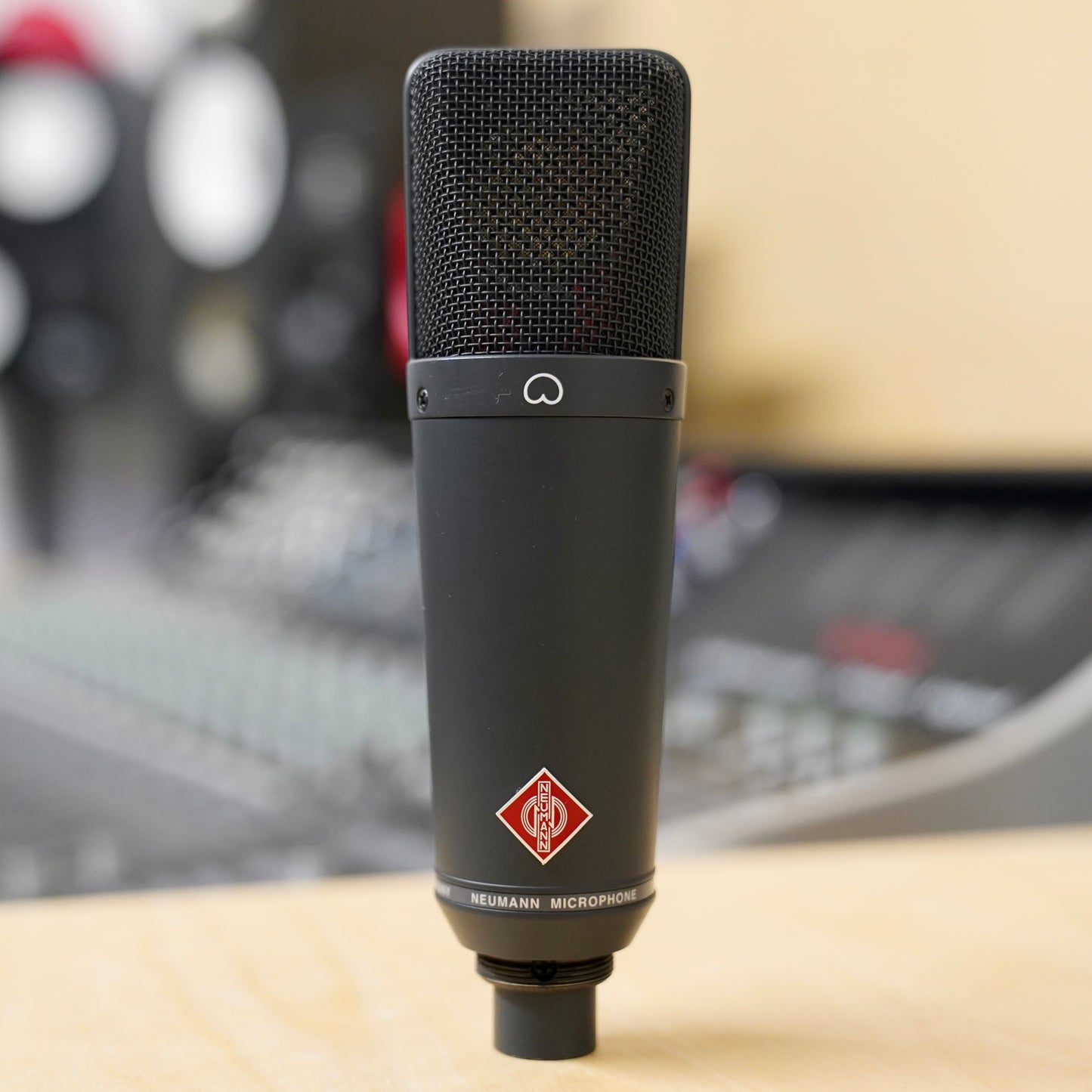 Neumann TLM 193