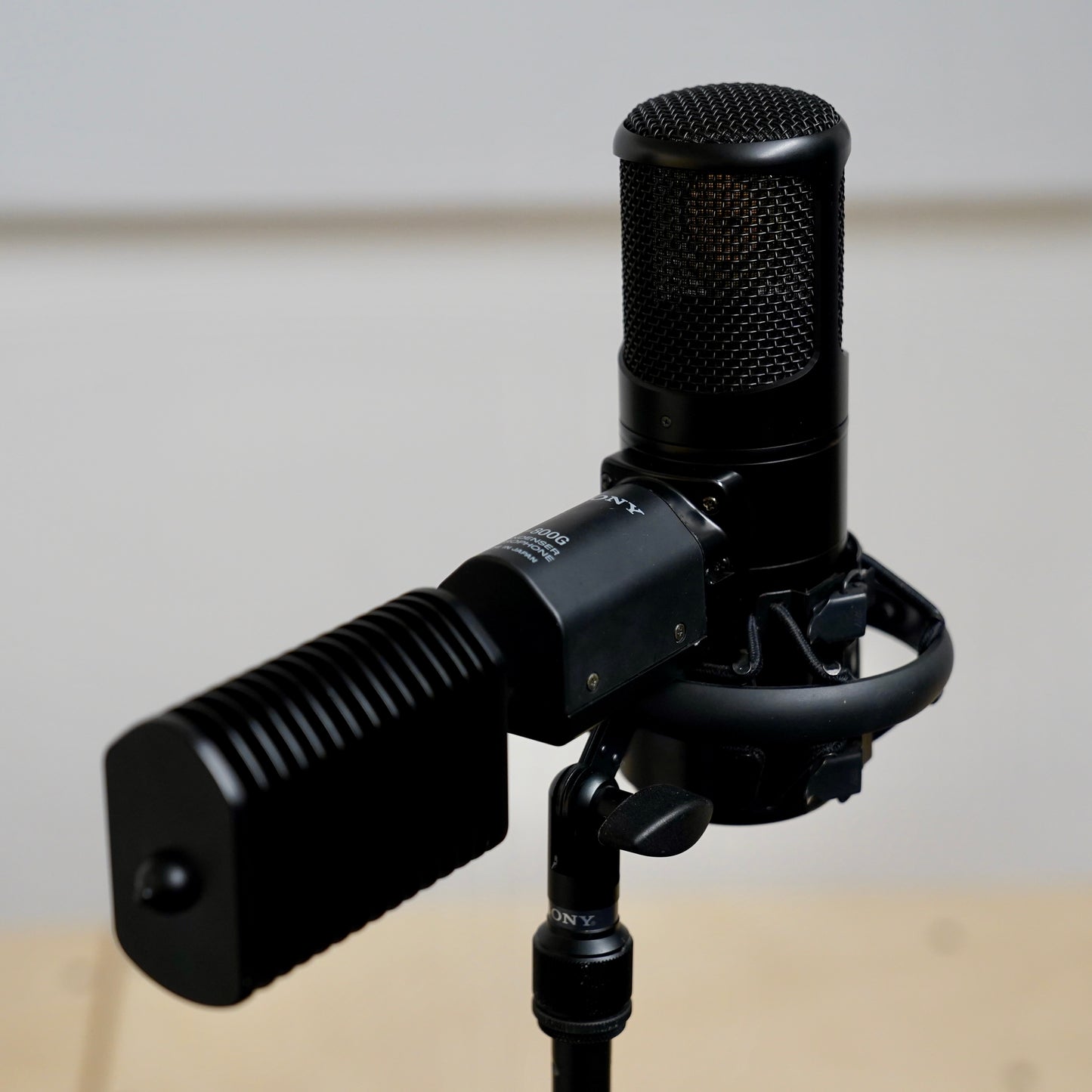 Sony C-800G Tube Microphone