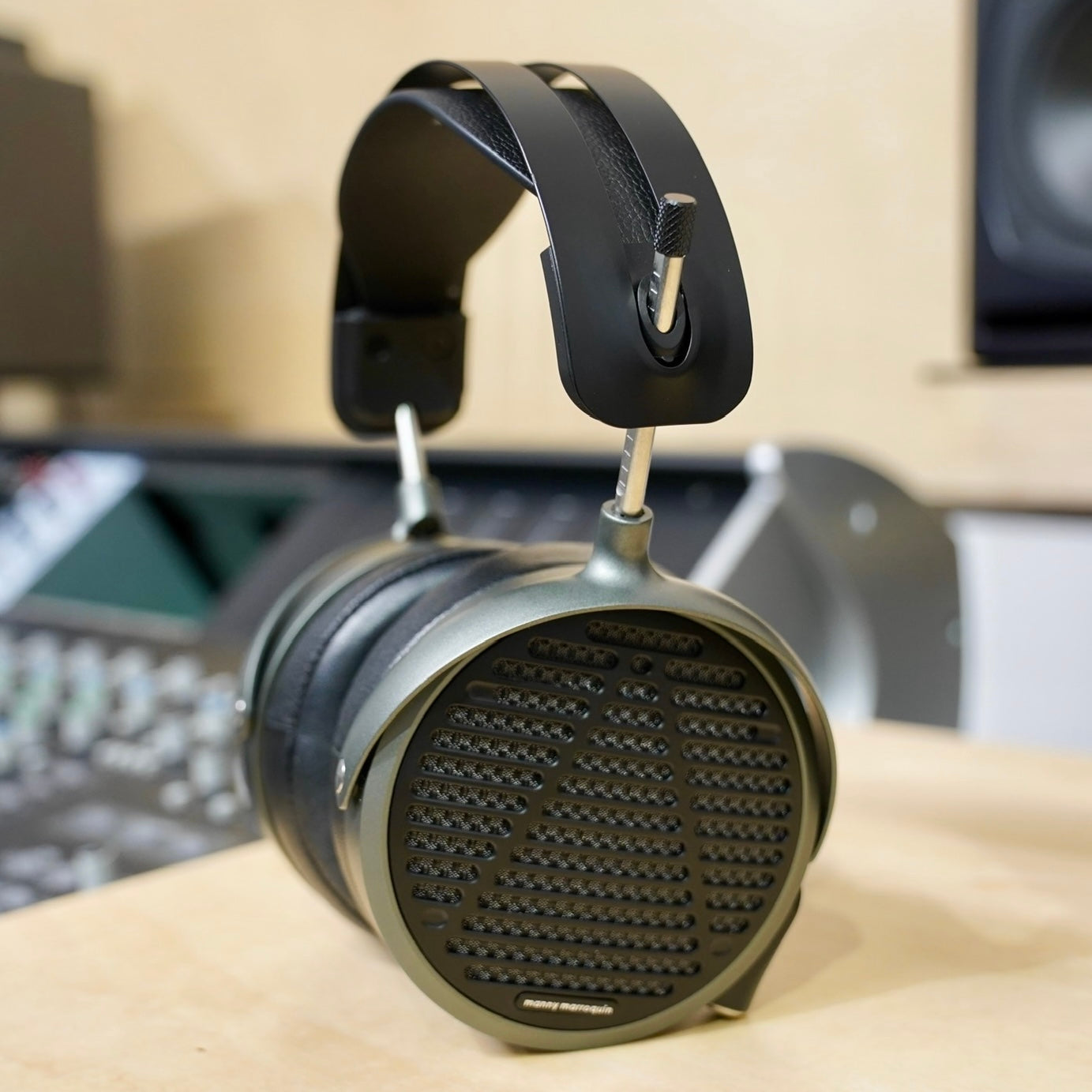 Audeze MM-500