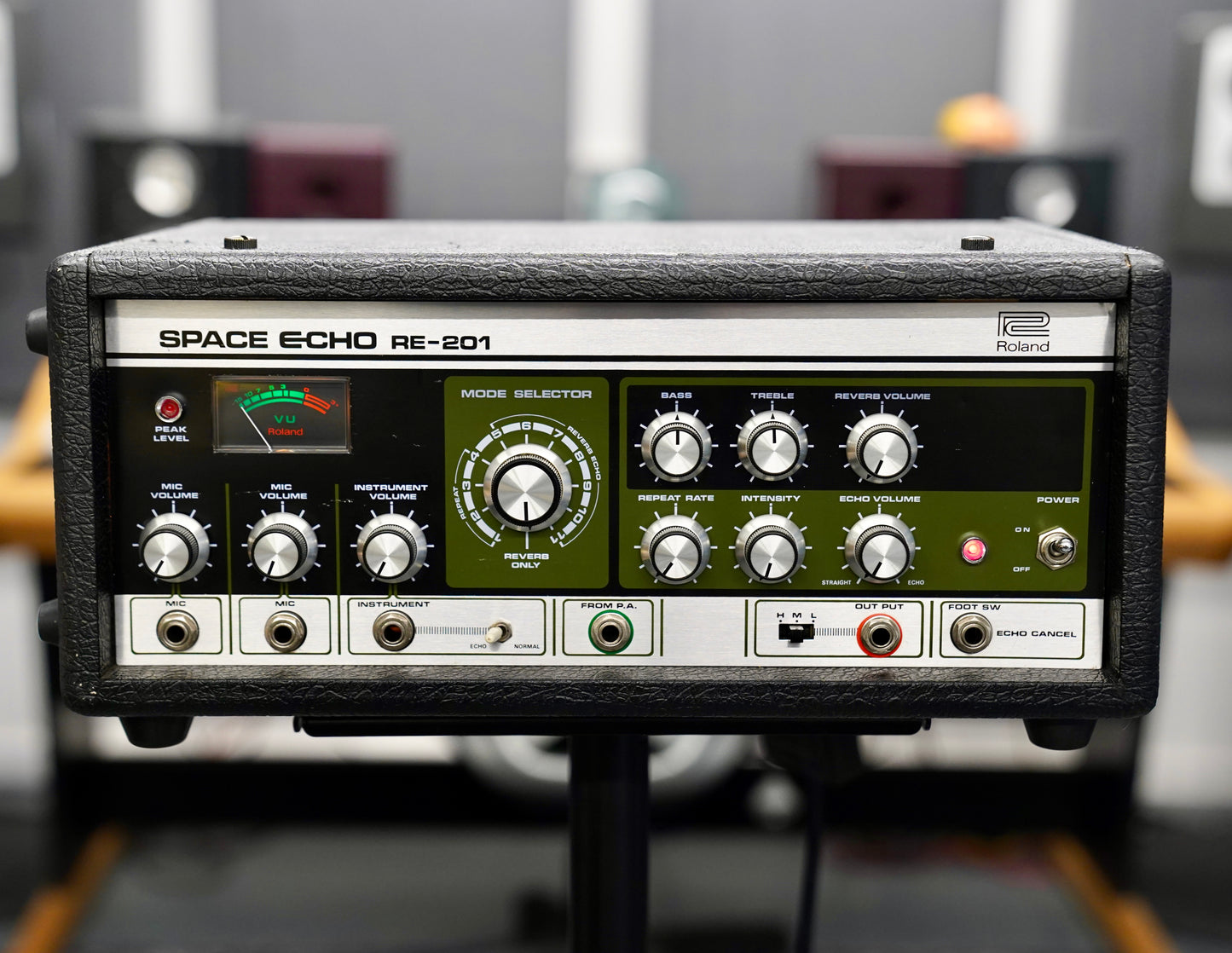 Roland RE–201 Space Echo