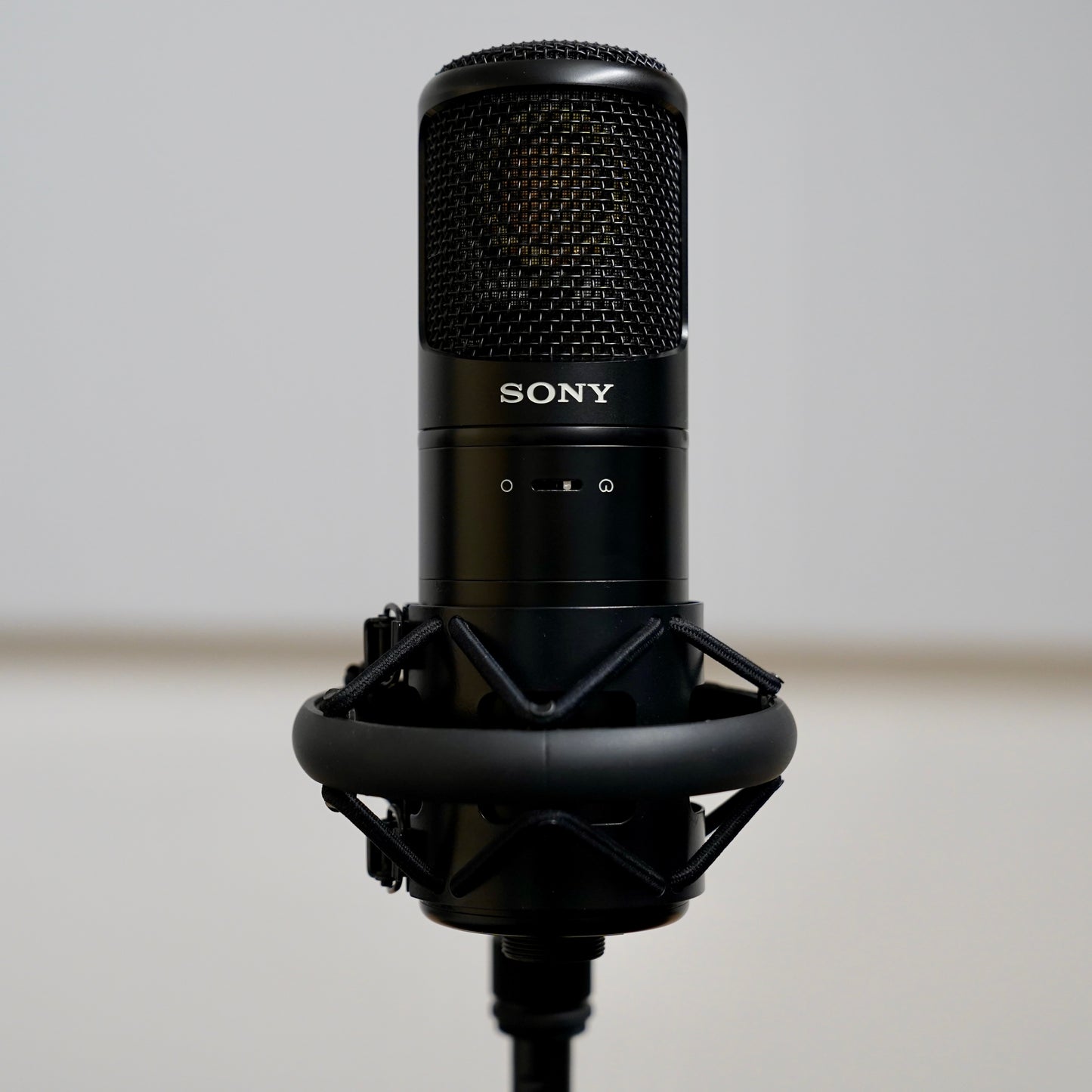 Sony C-800G Tube Microphone