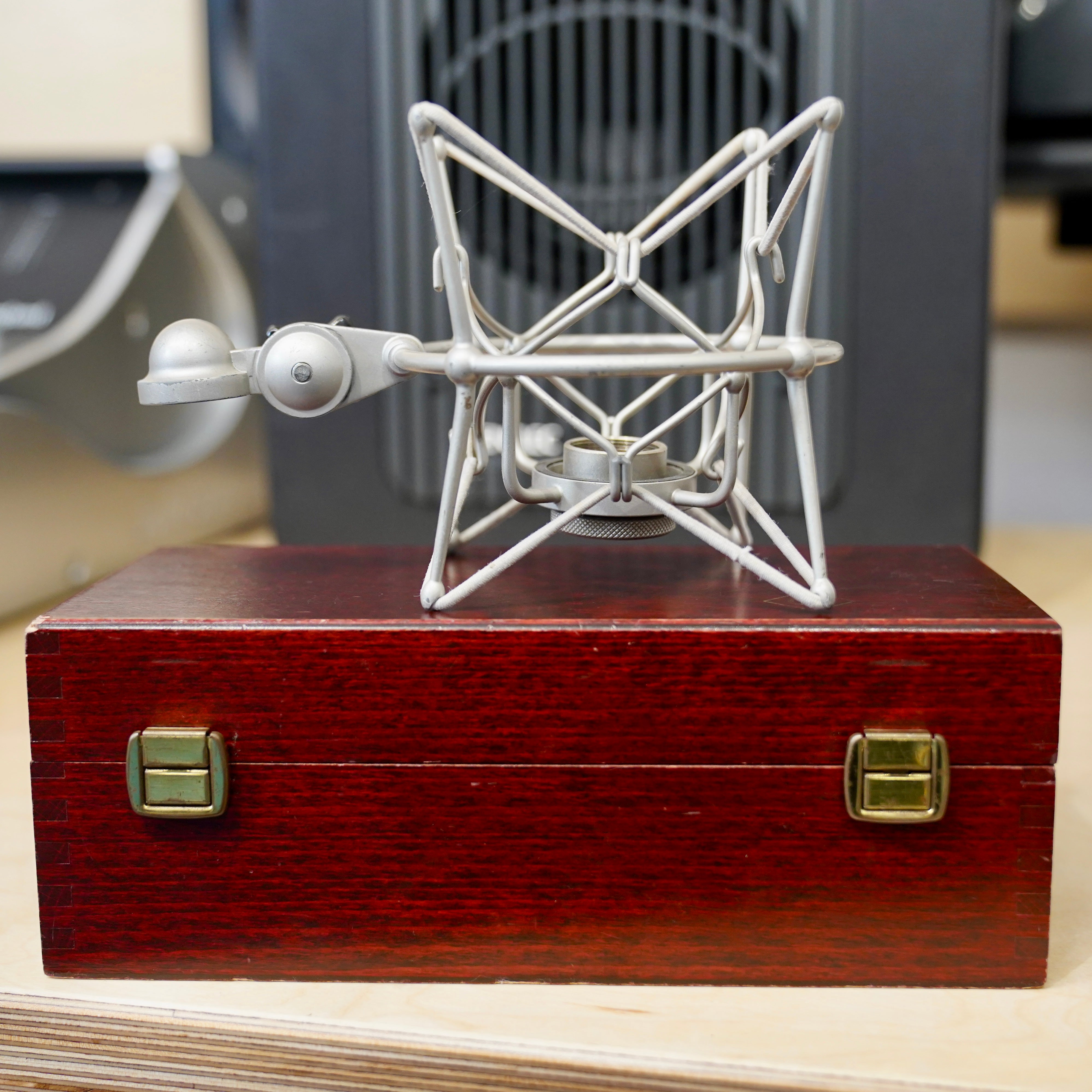 Neumann U87 Ai