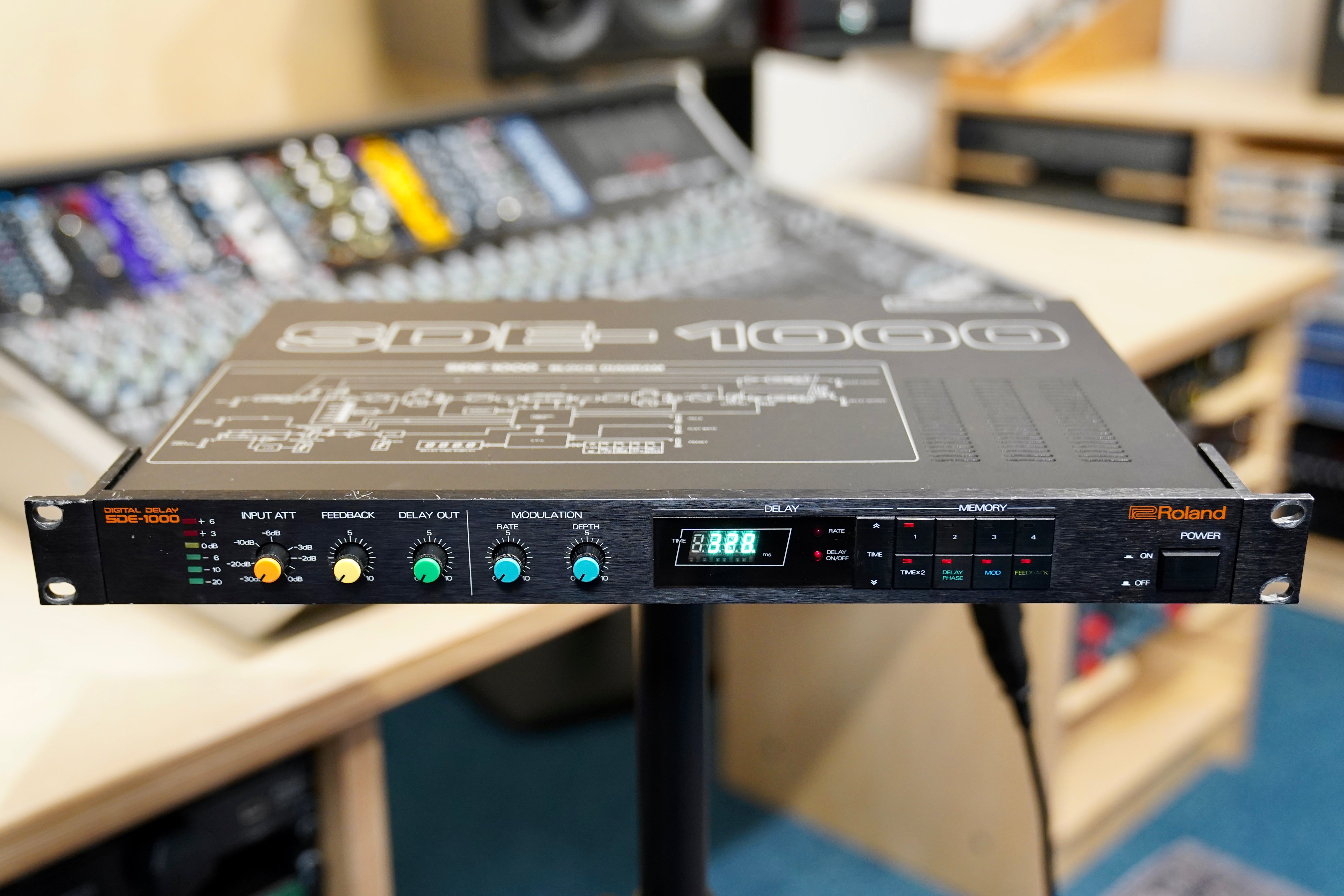 Roland SDE-1000 Digital Delay