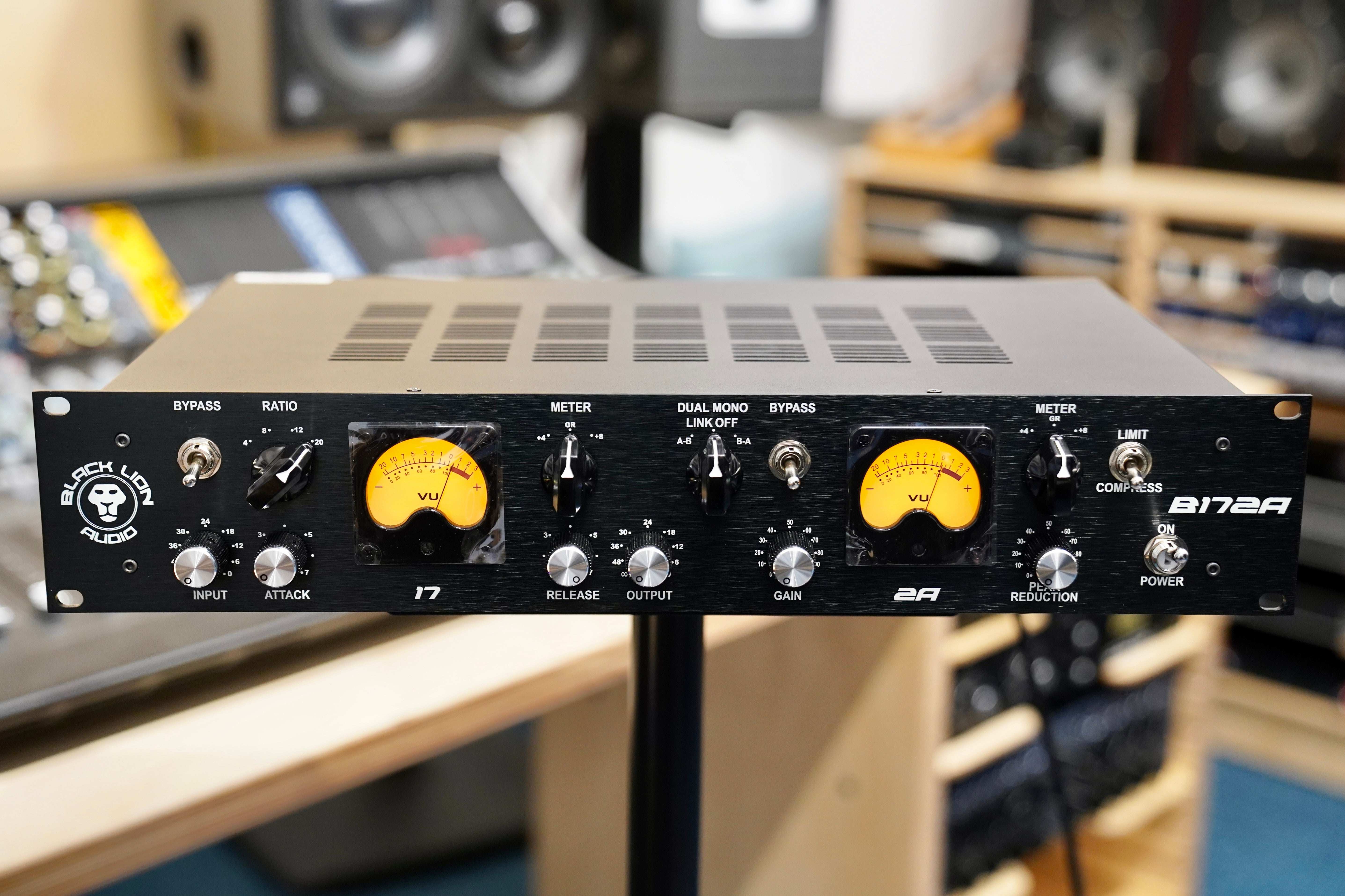 Black Lion Audio B172A