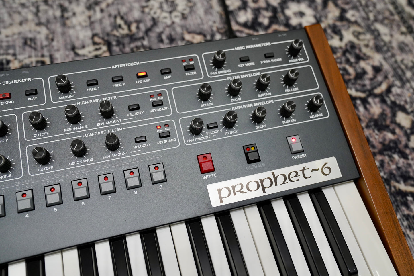 Sequential Prophet 6