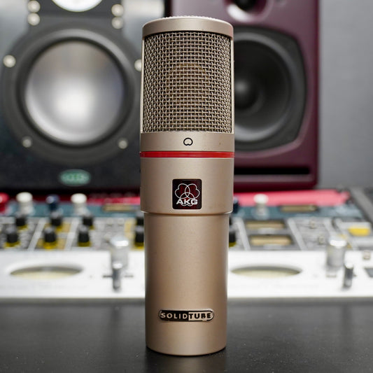 AKG Solidtube