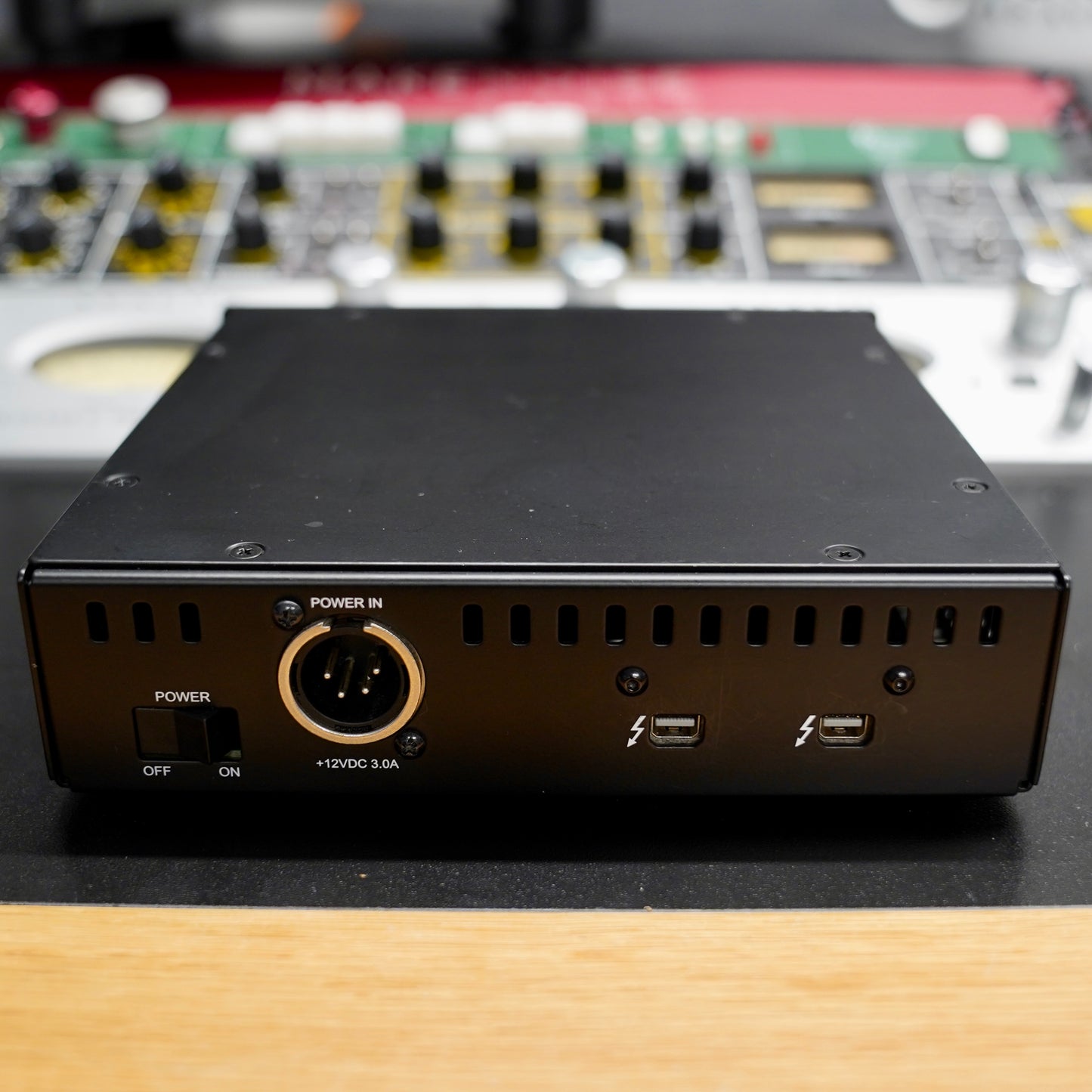 Universal Audio UAD-2 Satellite Octo TB2