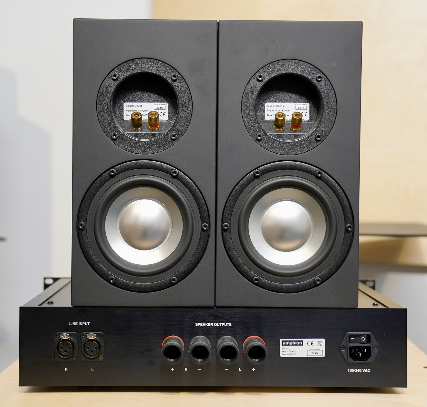 Amphion One15 (Pair) w/ Amp700