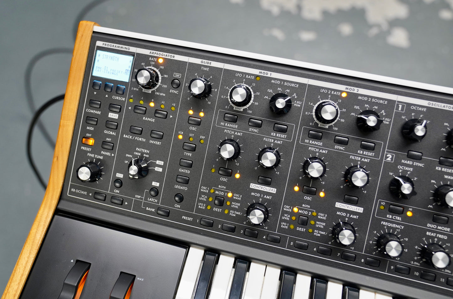 Moog Subsequent 37