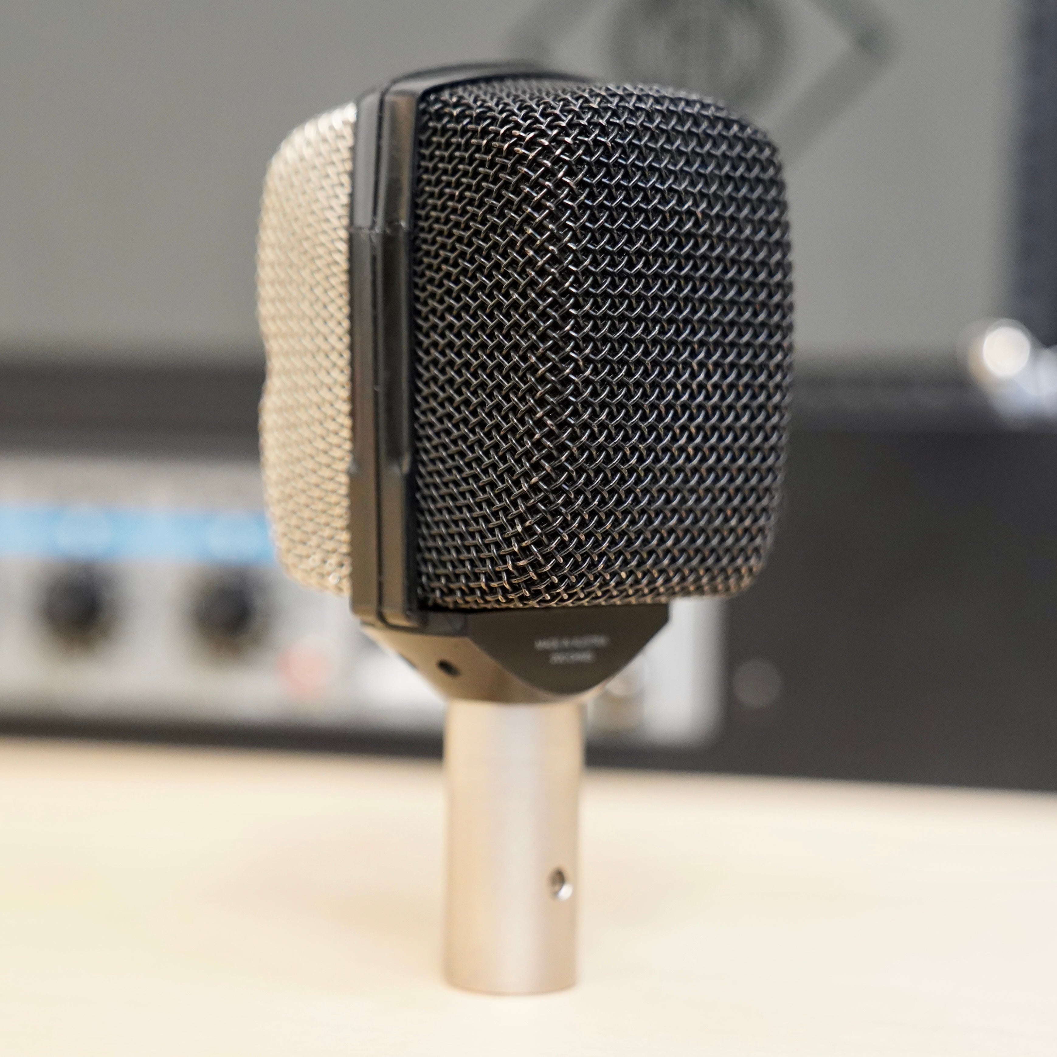 AKG D12E Cardioid Dynamic Microphone
