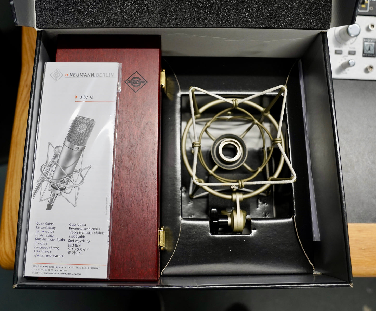 Neumann U87 Ai Studio Set