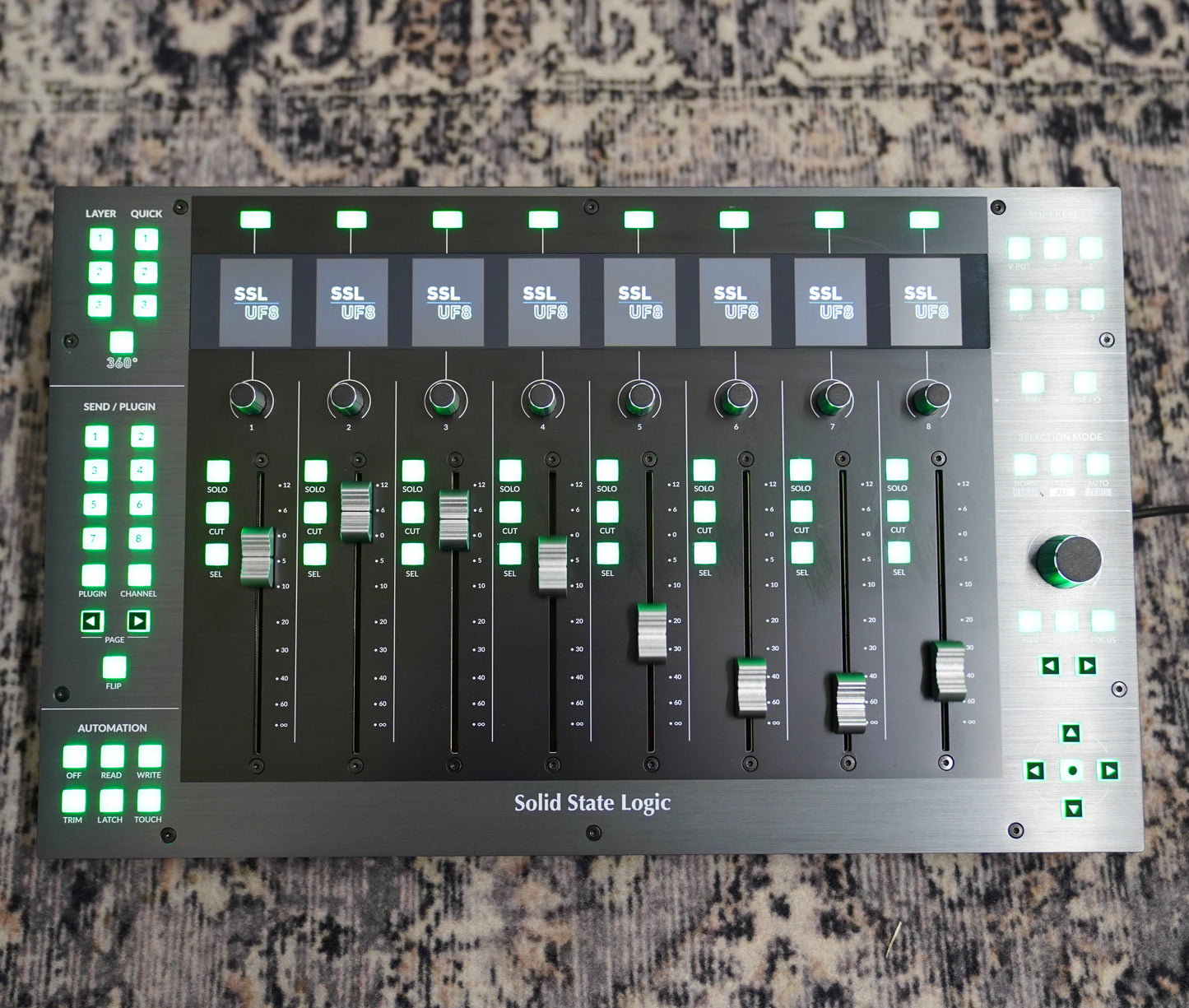 SSL UF8 Advanced DAW Controller