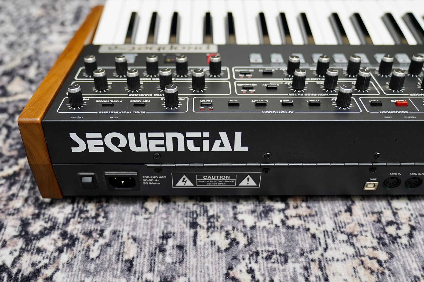 Sequential Prophet 6