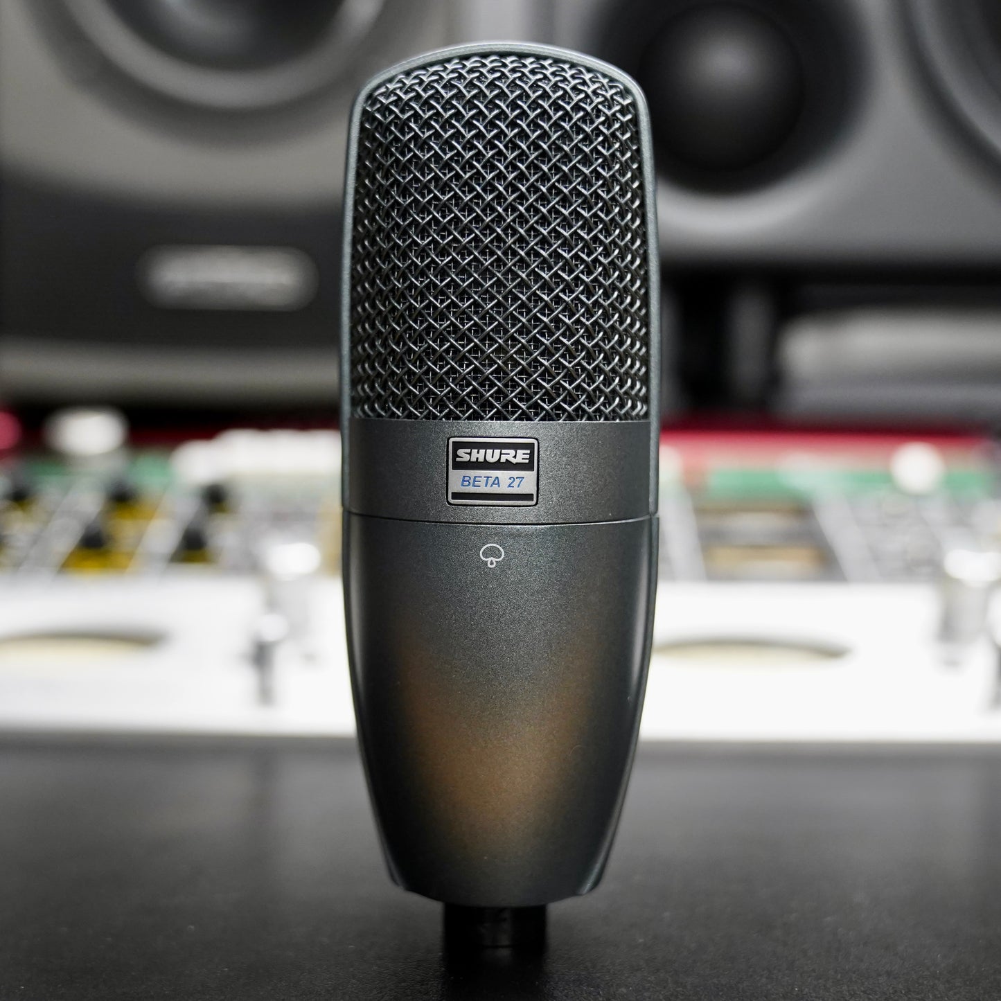 Shure BETA 27