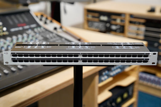 Redco R196-D25PG Patchbay