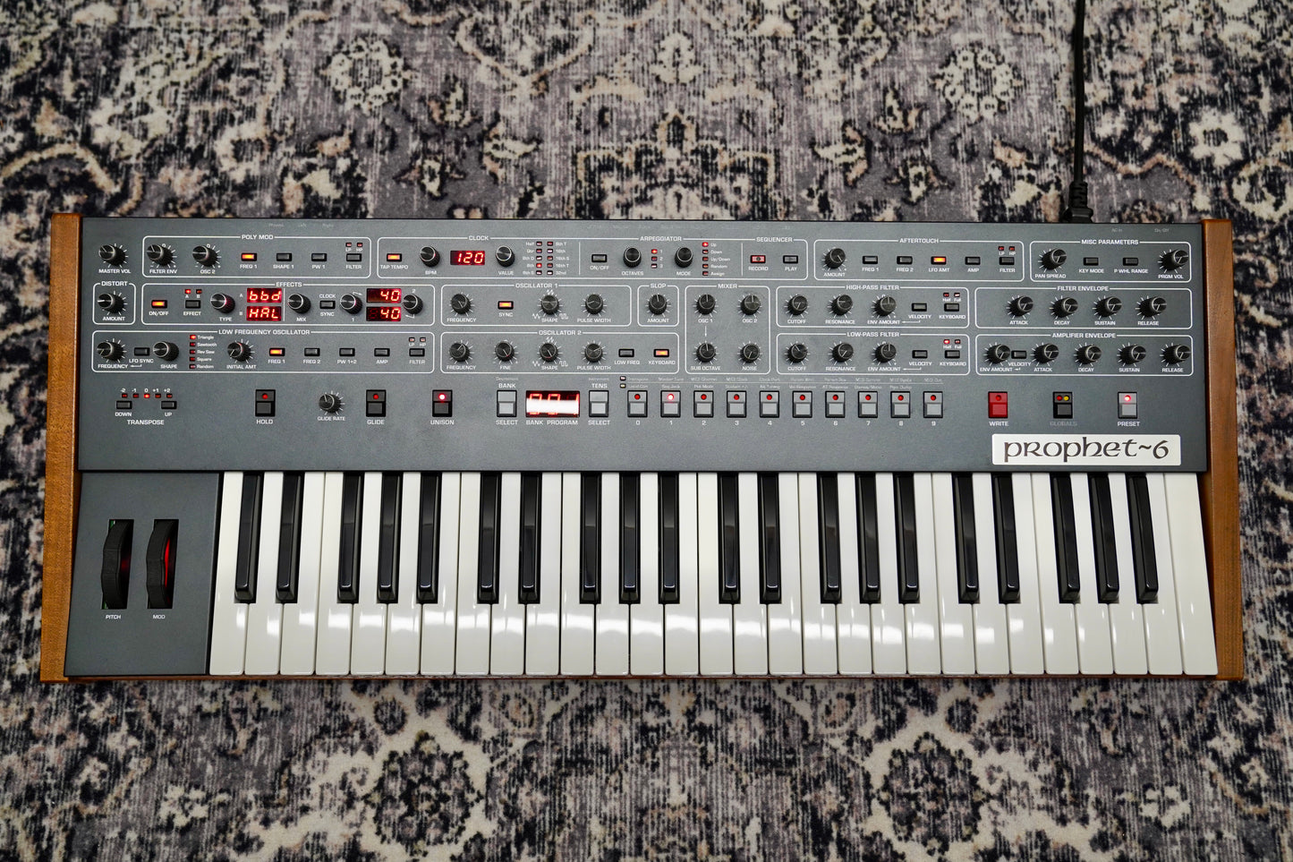 Sequential Prophet 6