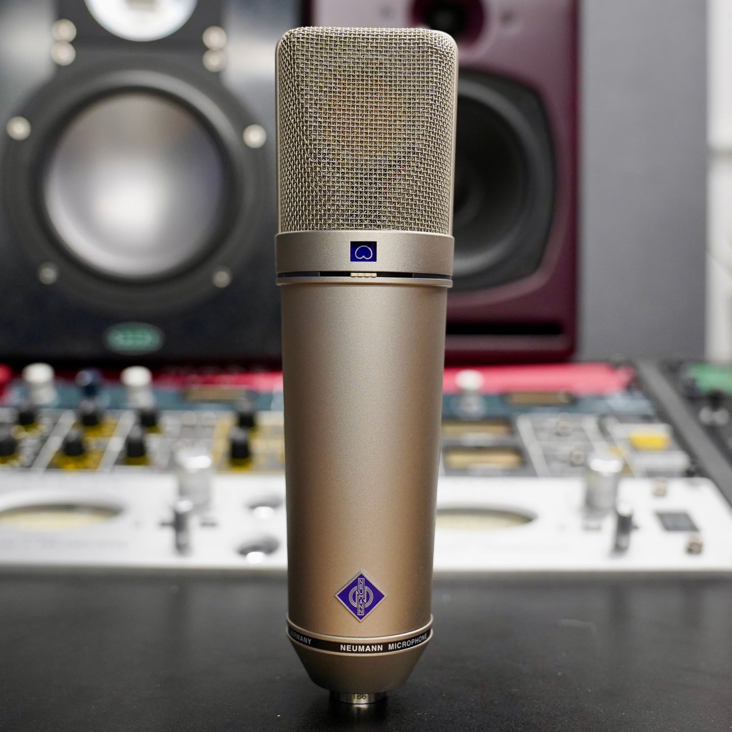 Neumann U87 Ai