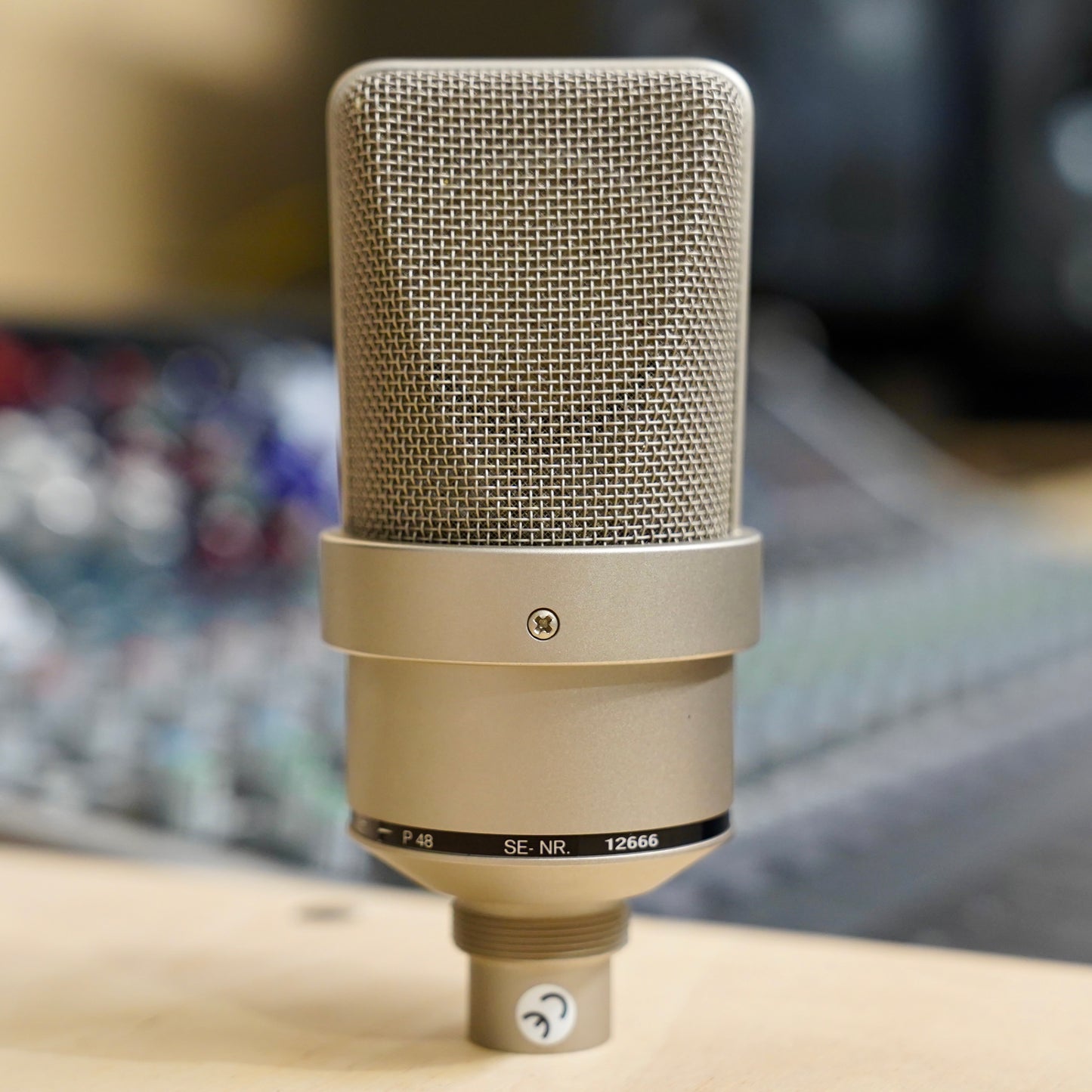 Neumann TLM 103