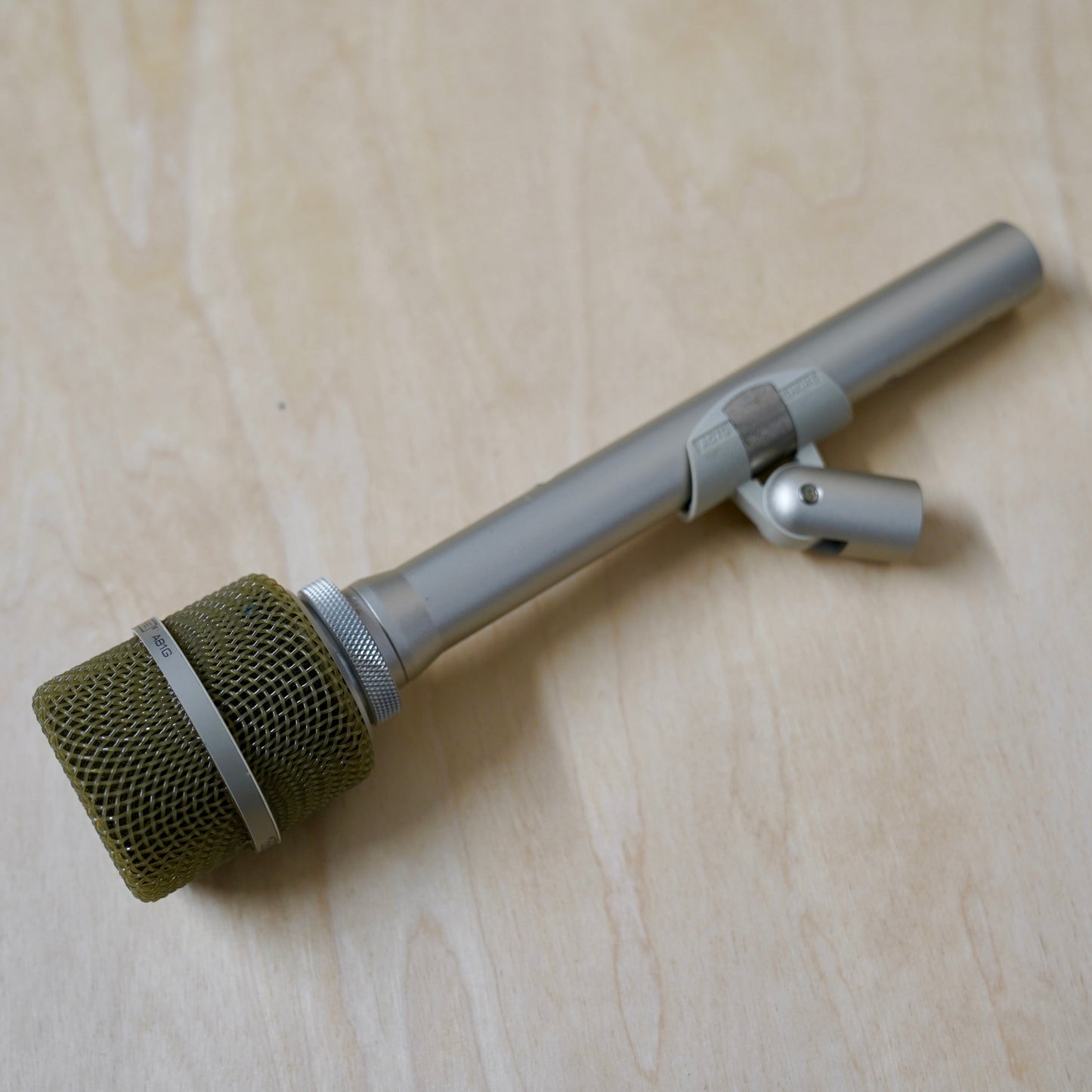 Shure SM81