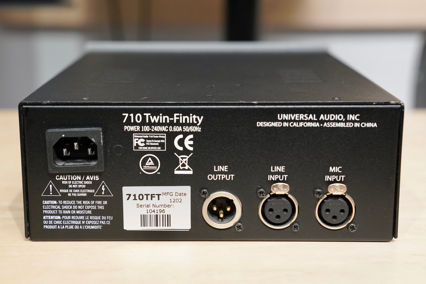 Universal Audio 710 Twin Finity Pre-Amp