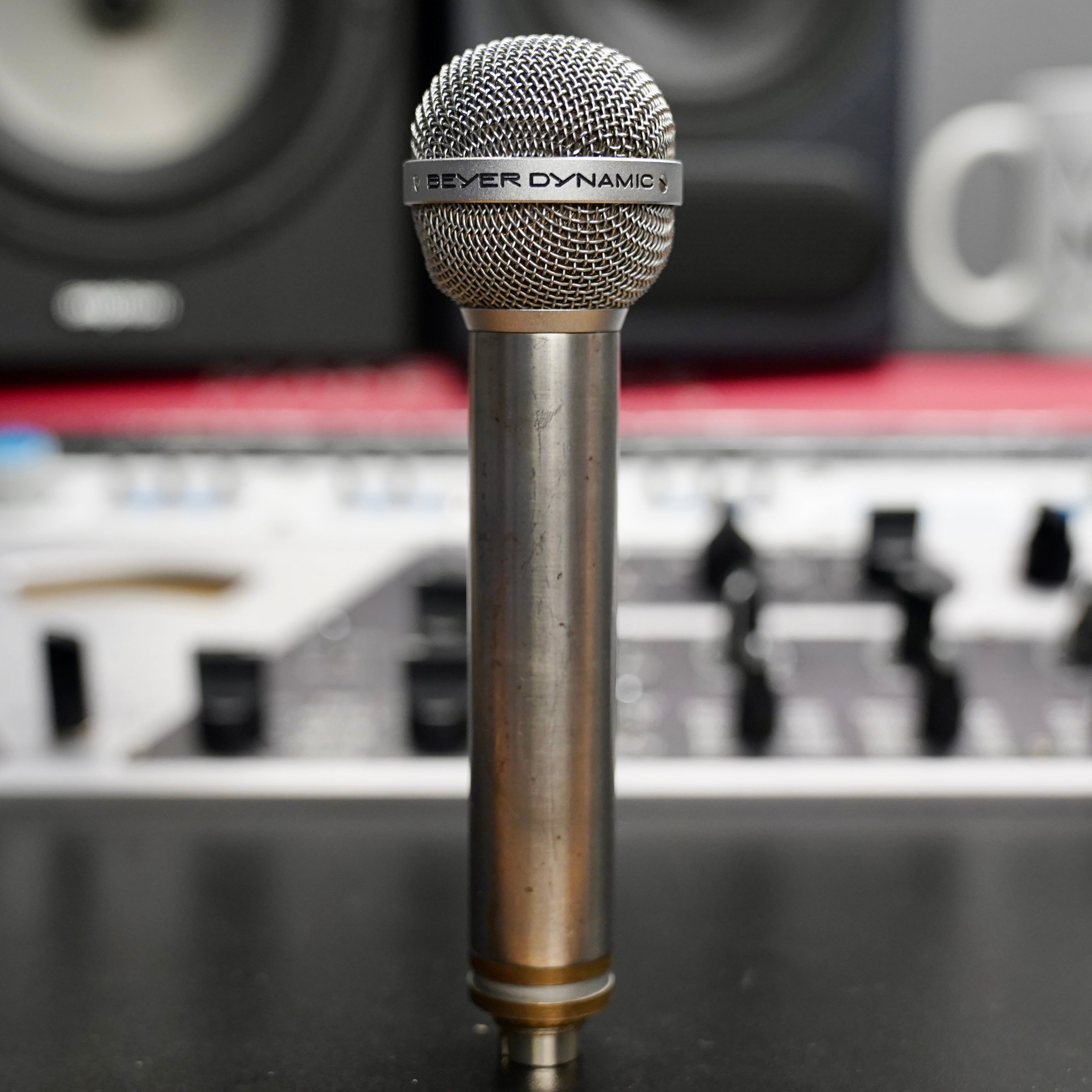 Beyerdynamic M260