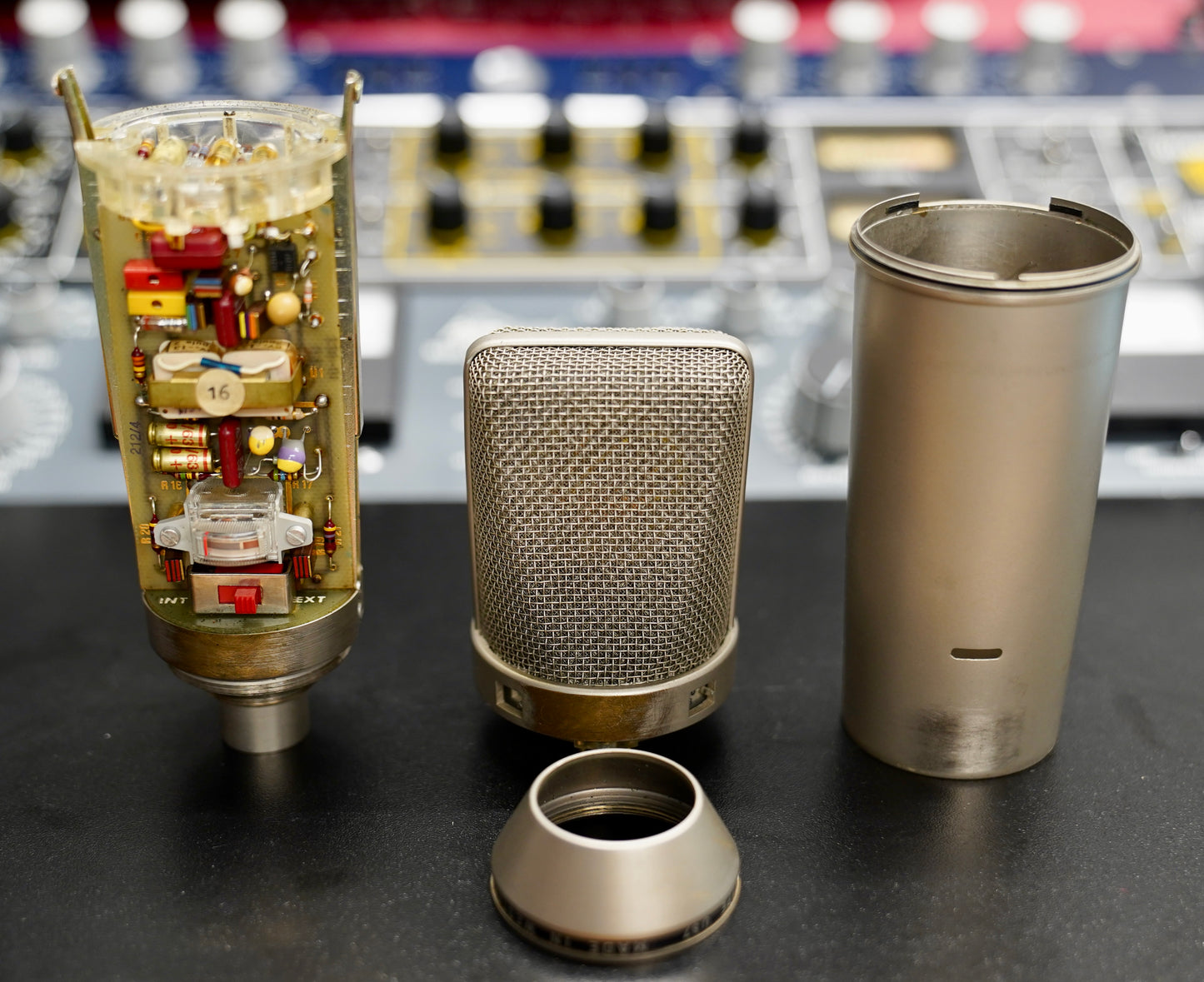 Neumann U87 (1971)