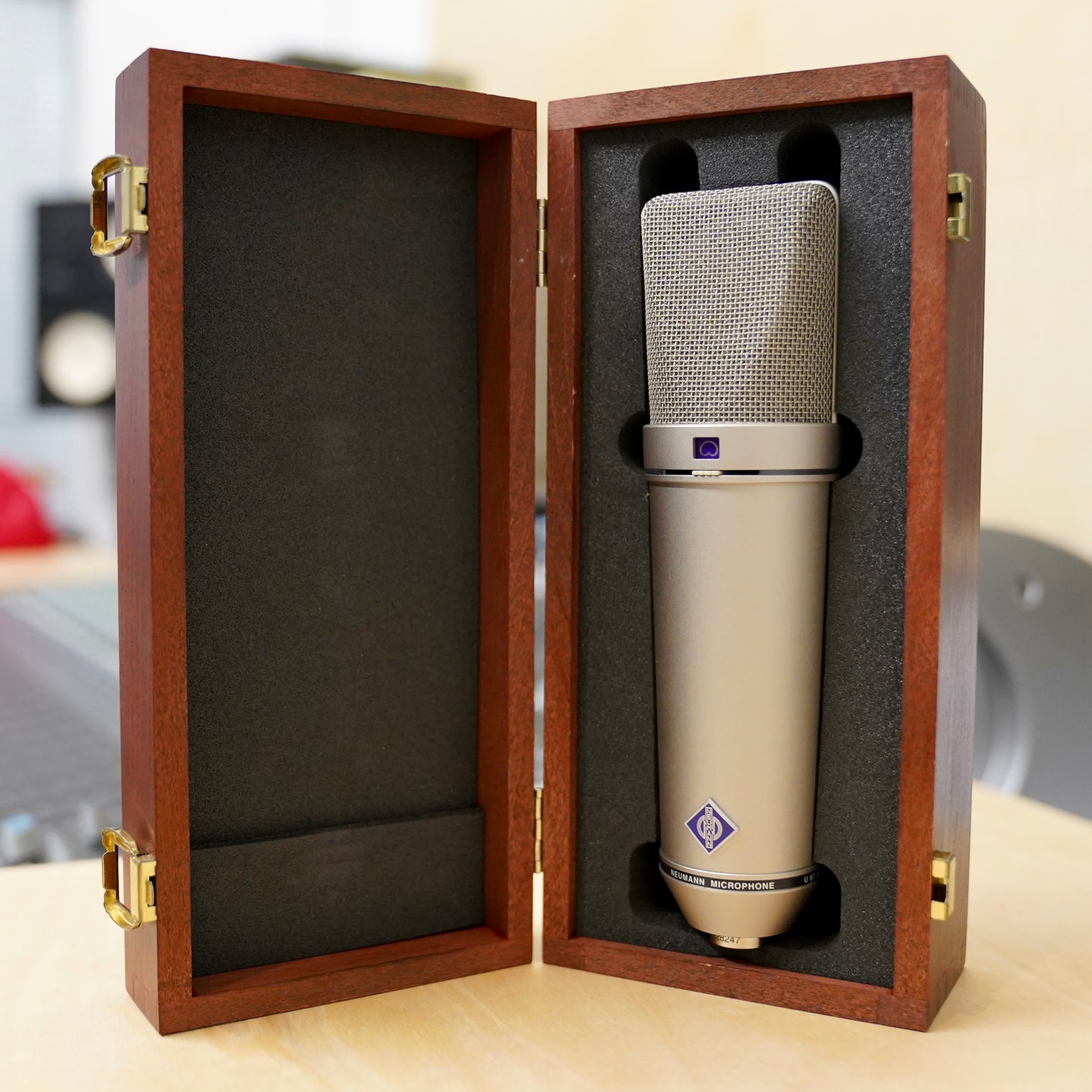 Neumann U87 Ai Studio Set