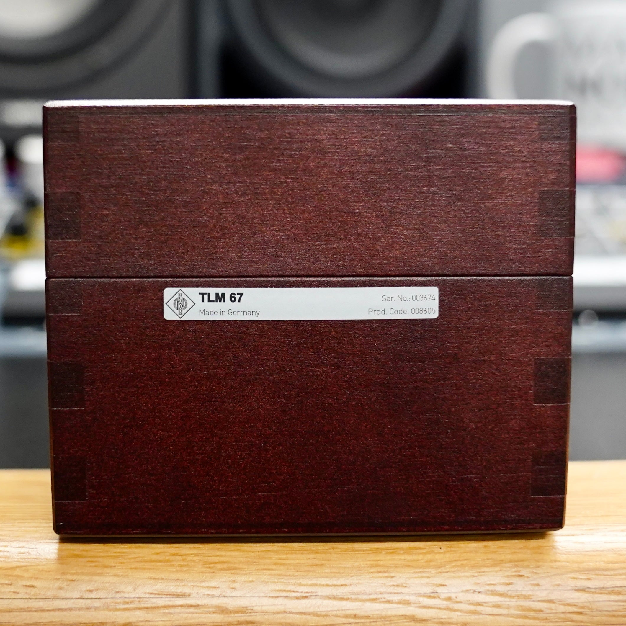 Neumann TLM 67