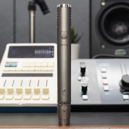 AKG D224E