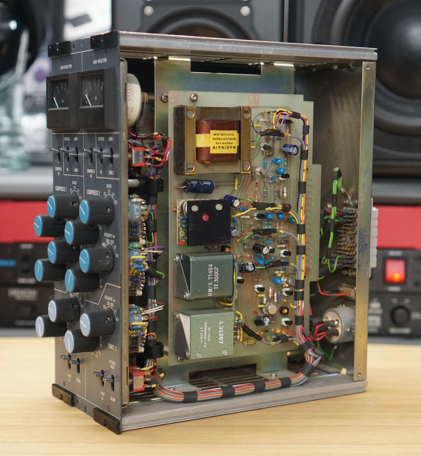 Compresor estéreo Neve 83065