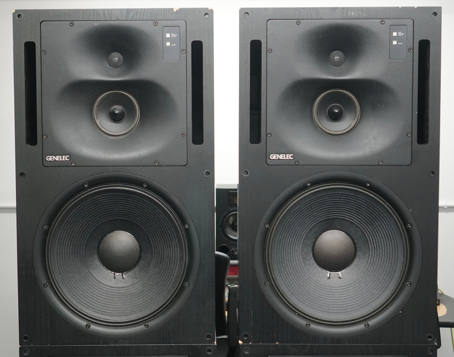 Genelec 1038A (Pair)