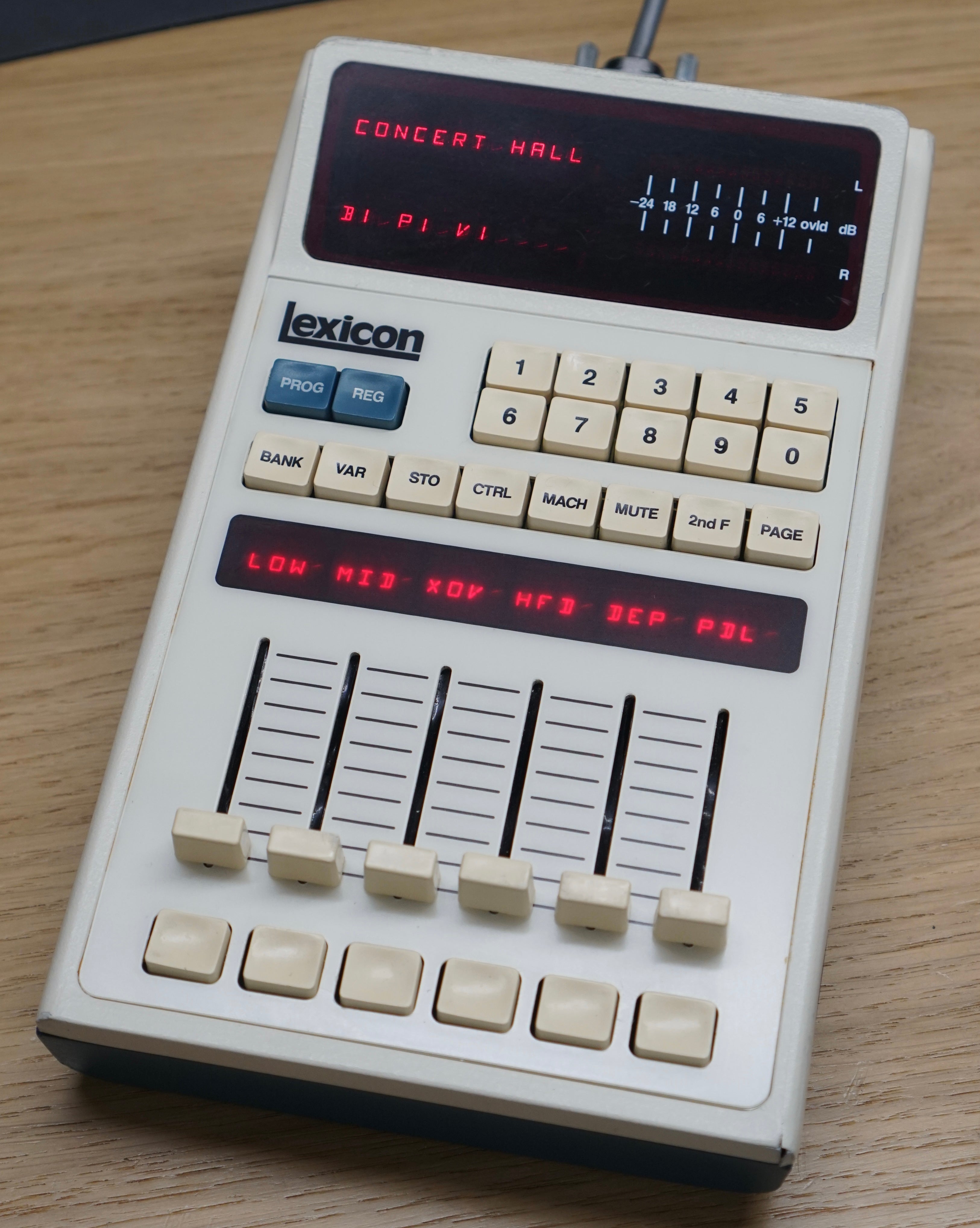 Lexicon LARC