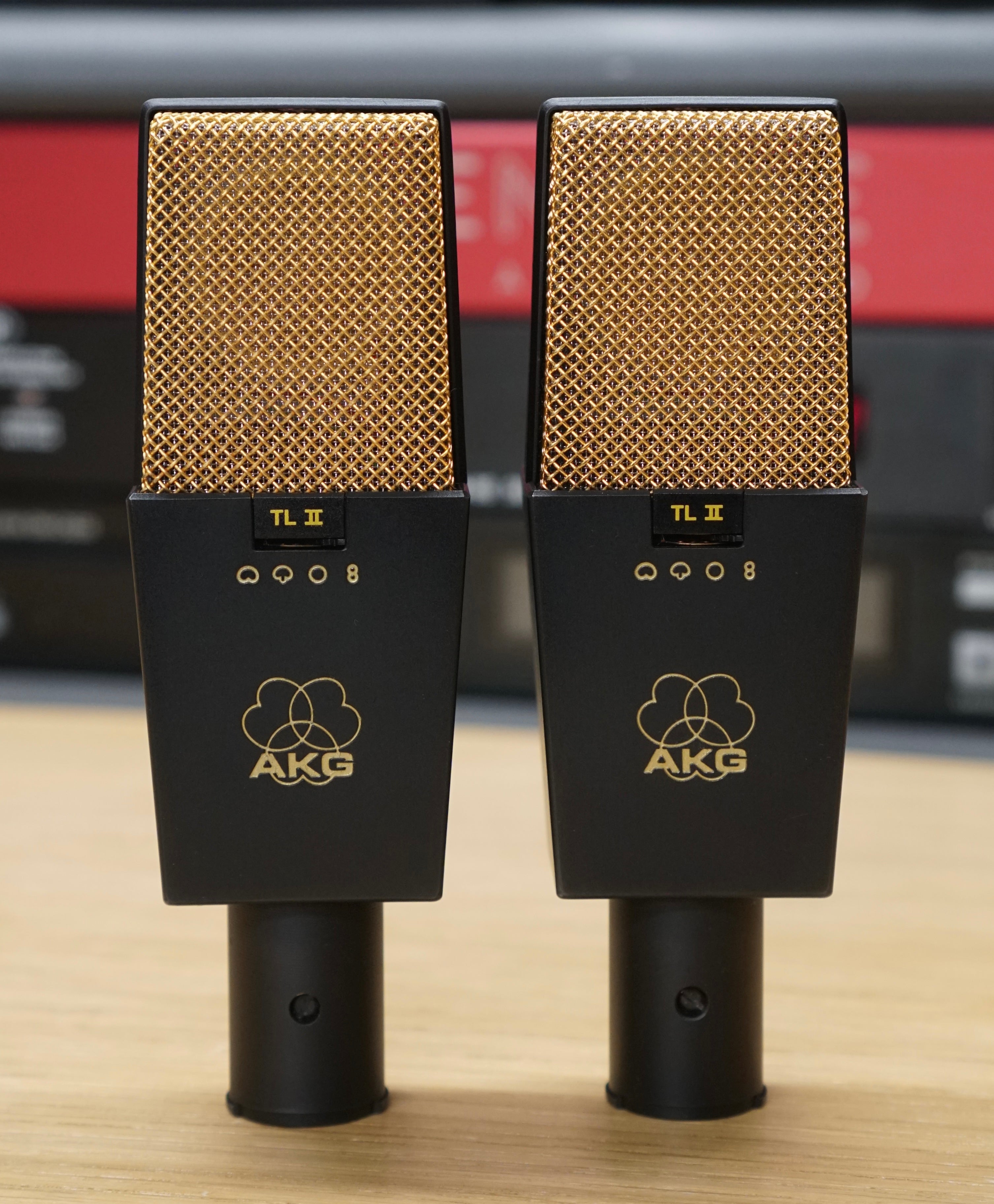 独創的 AKG C414 Condenser C comparison Microphone TLII 414 B XLII