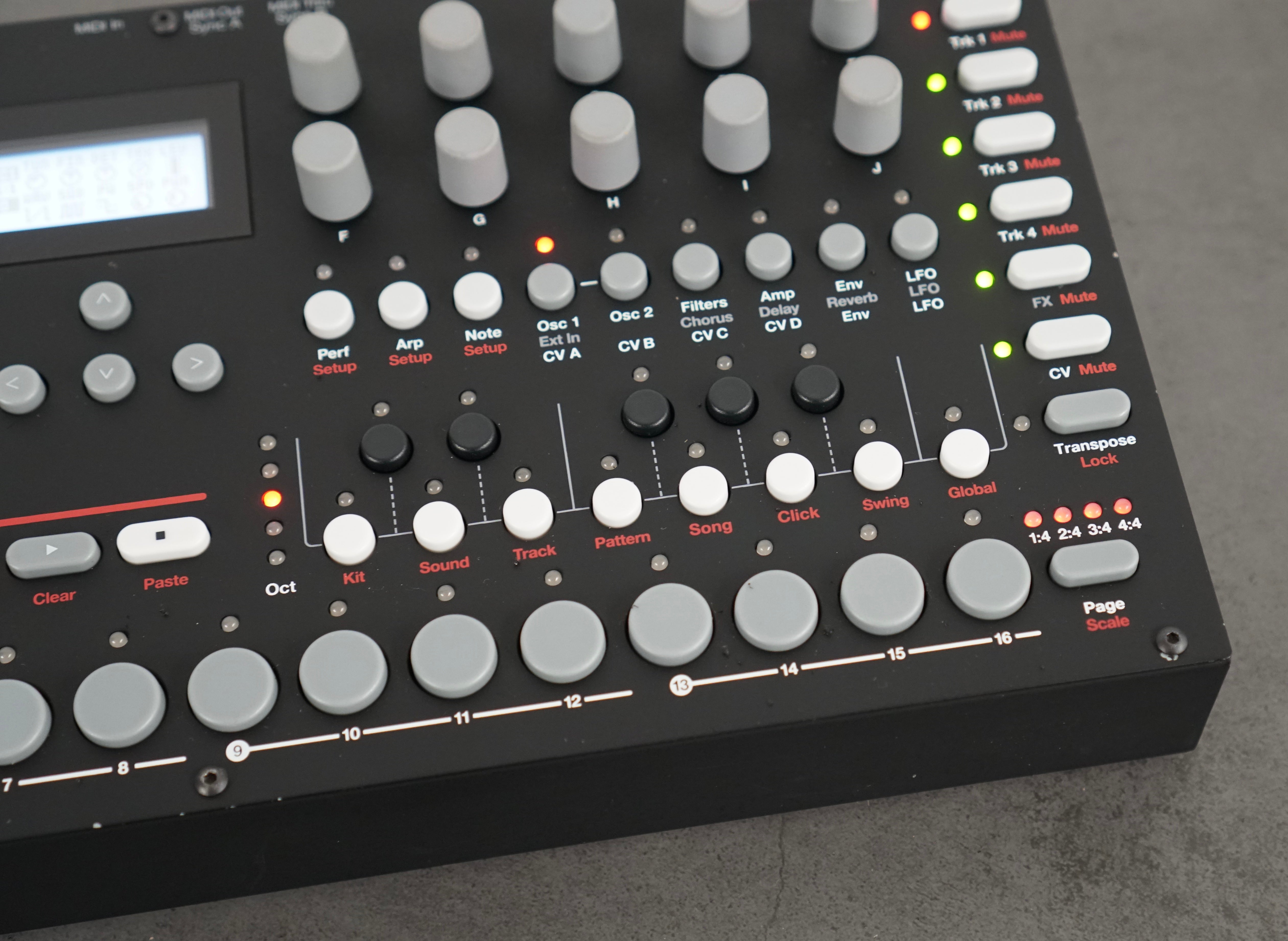 Elektron Analog Four (MK1)