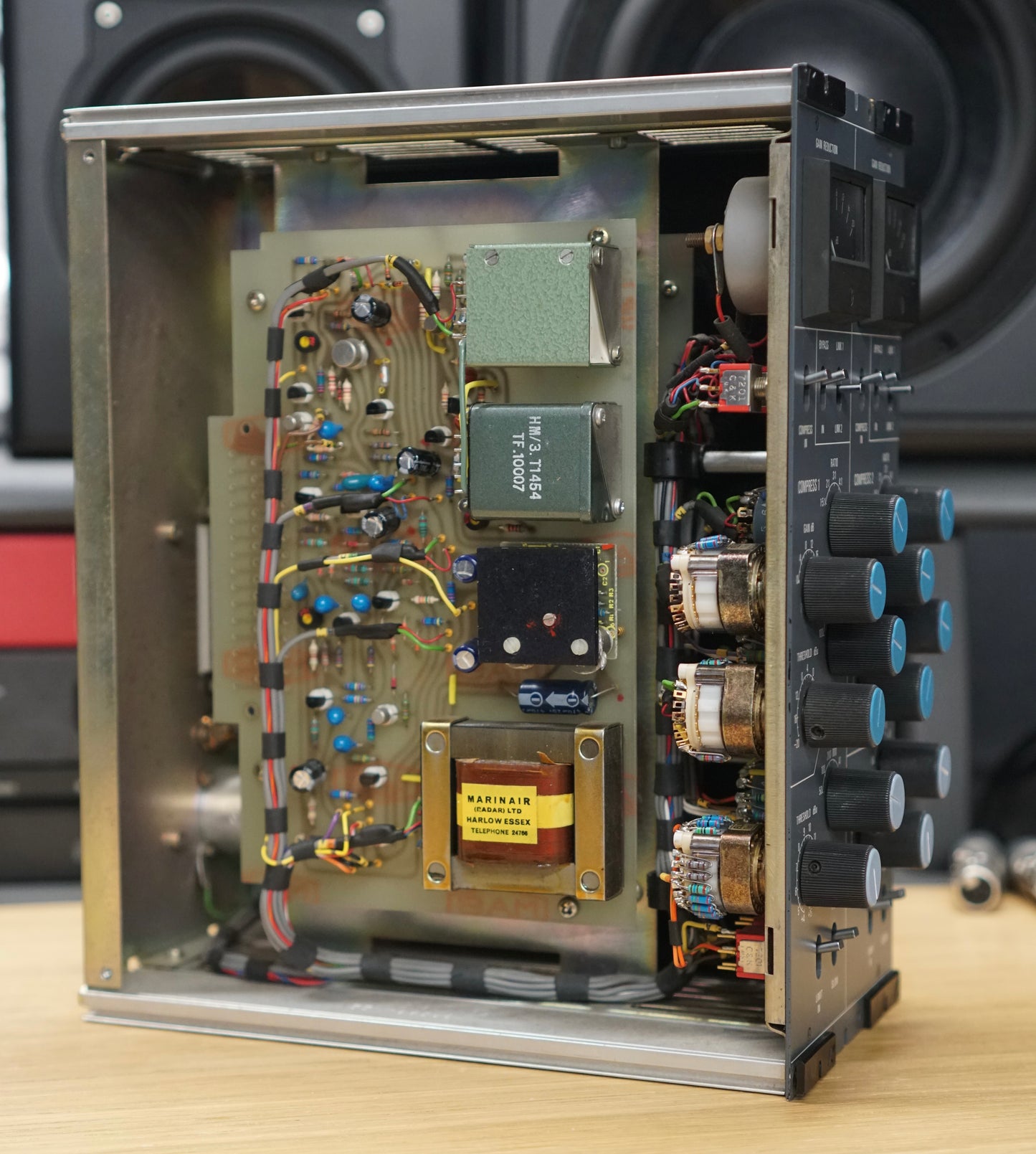 Compresor estéreo Neve 83065