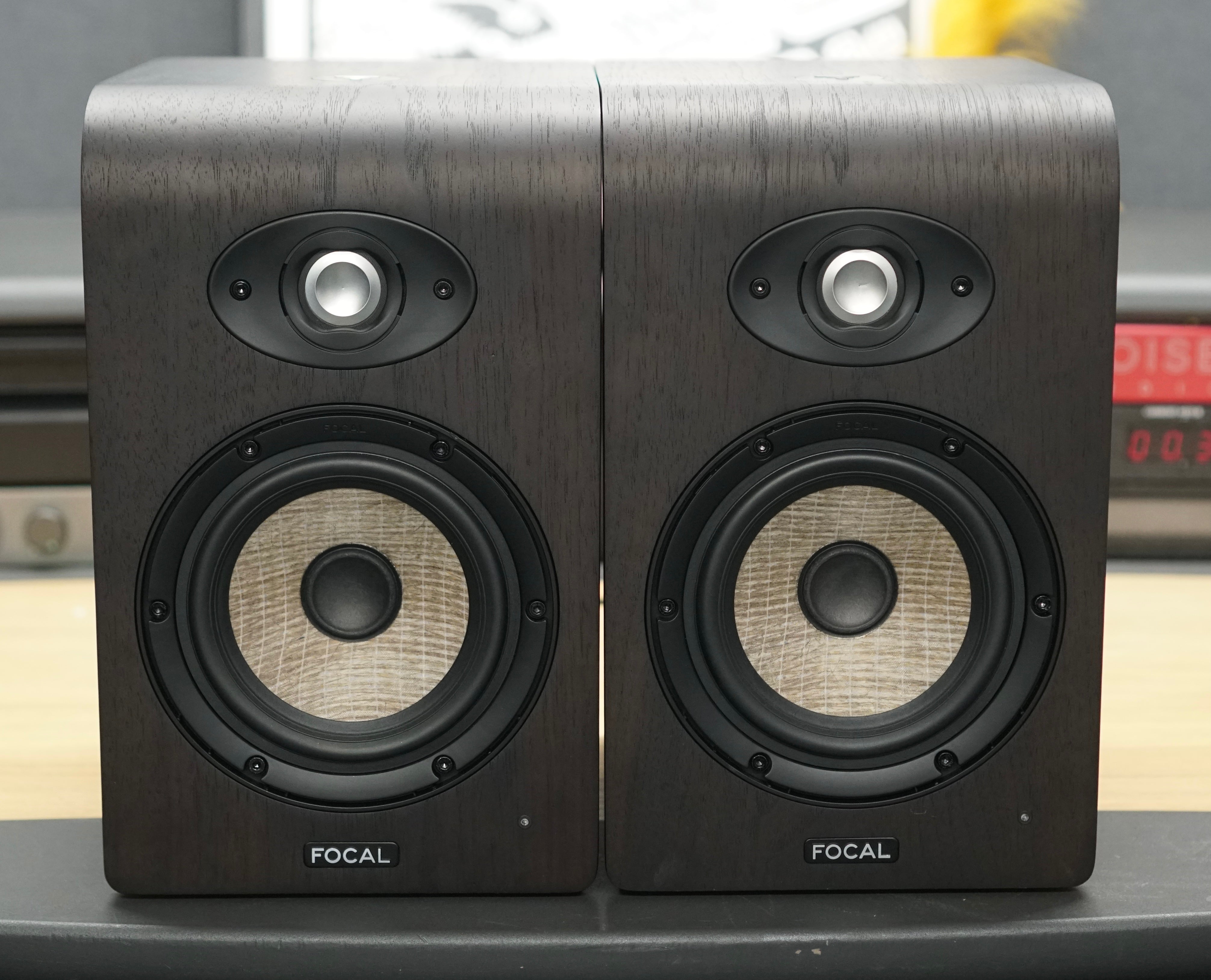 Focal shape 50 sales pair