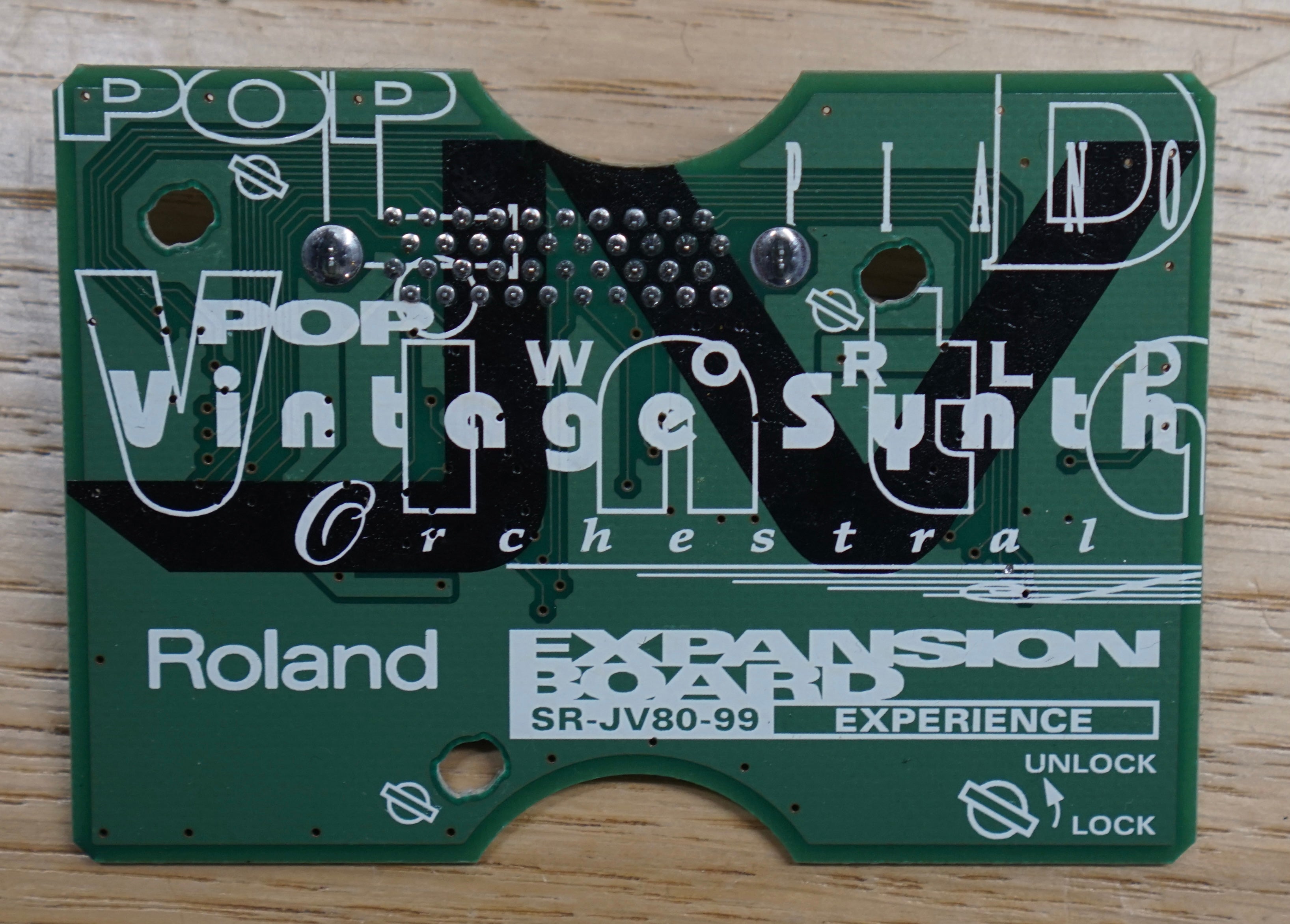 Roland JV-1080 エクスパンションボードSR-JV80-99内蔵 - DTM・DAW