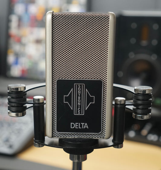 Micrófono de cinta Delta Sontronics