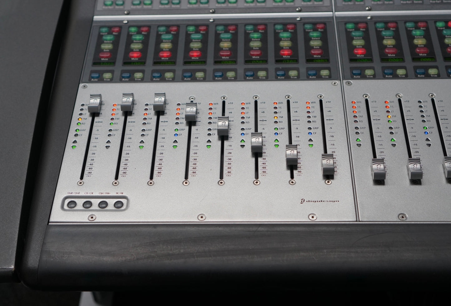 Avid D-Command 24 ES Fader Control Surface for Pro-tools with X-Mon